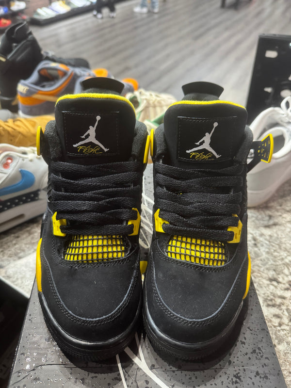 Jordan 4 Retro Thunder (2023) (GS)
