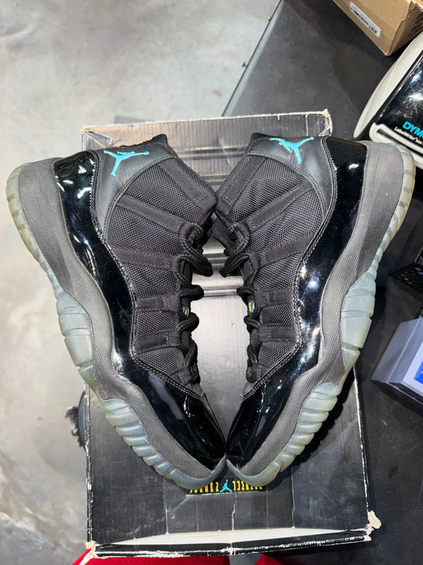 Jordan 11 Retro Gamma Blue (DAMAGED BOX)