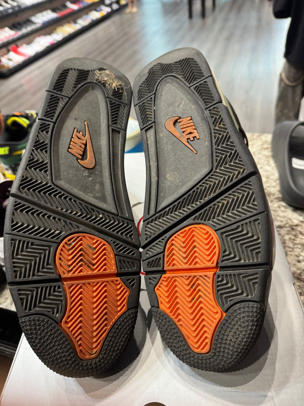 Jordan 4 Retro OG SP Undefeated (2025)