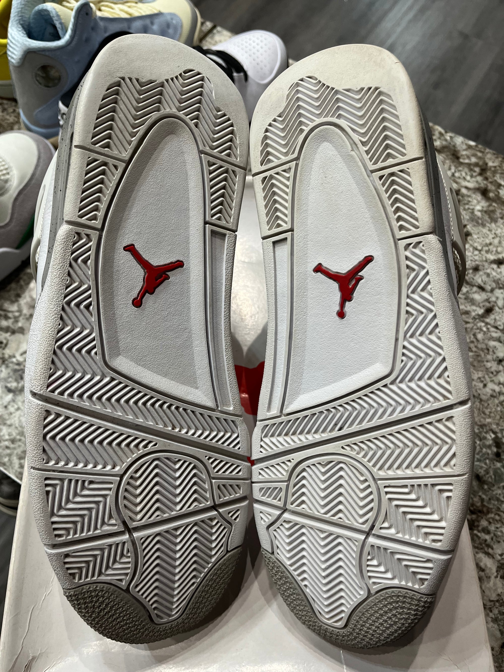 Jordan 4 Retro White Oreo (2021)