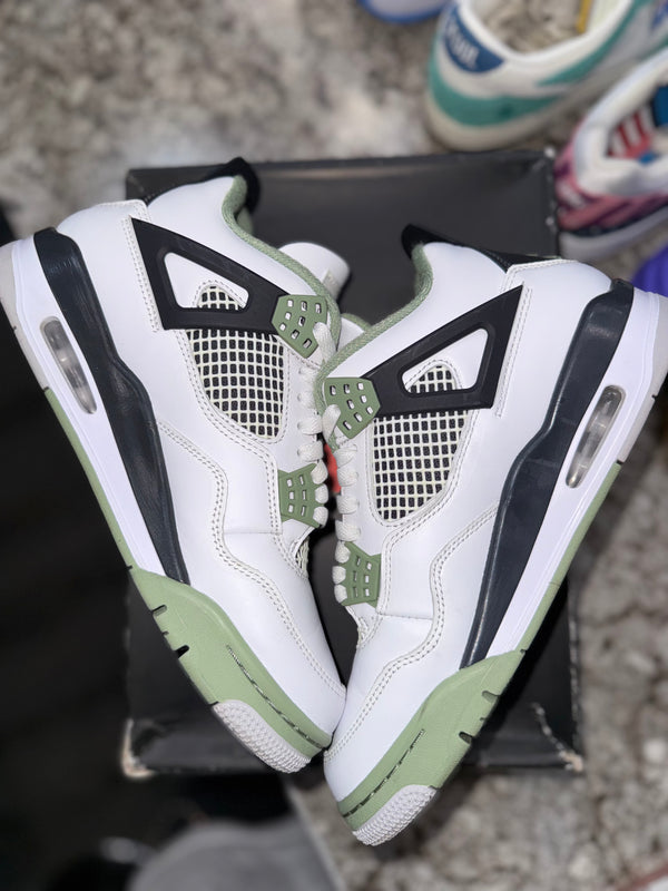 Jordan 4 Retro Seafoam (Women's) (DAMAGED BOX)