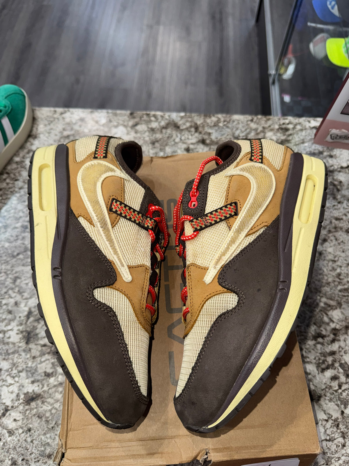 Nike Air Max 1 Travis Scott Cactus Jack Baroque Brown