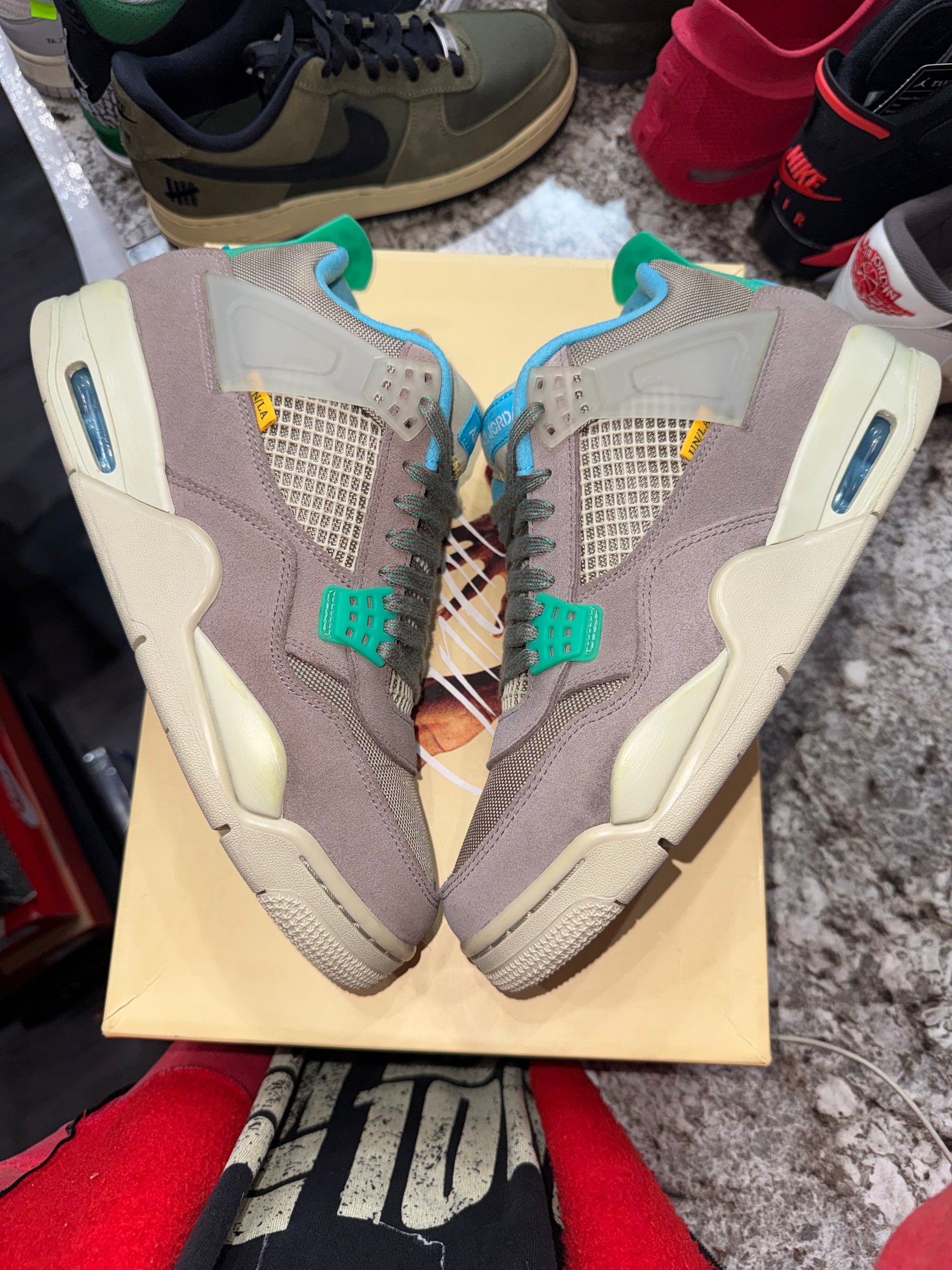 Jordan 4 Retro SP 30th Anniversary Union Taupe Haze