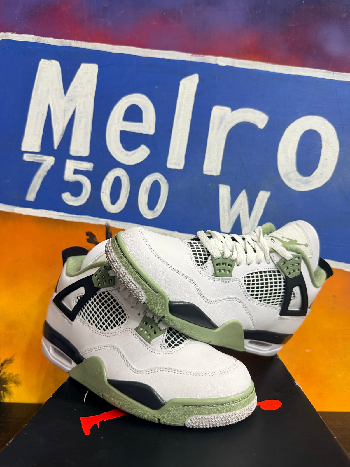 Jordan 4 Retro Seafoam (Women's)