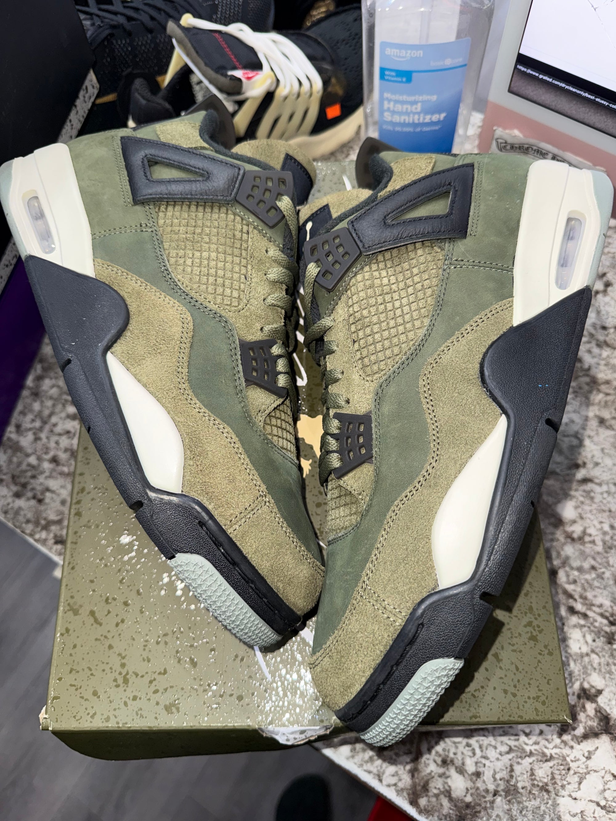Jordan 4 Retro SE Craft Medium Olive