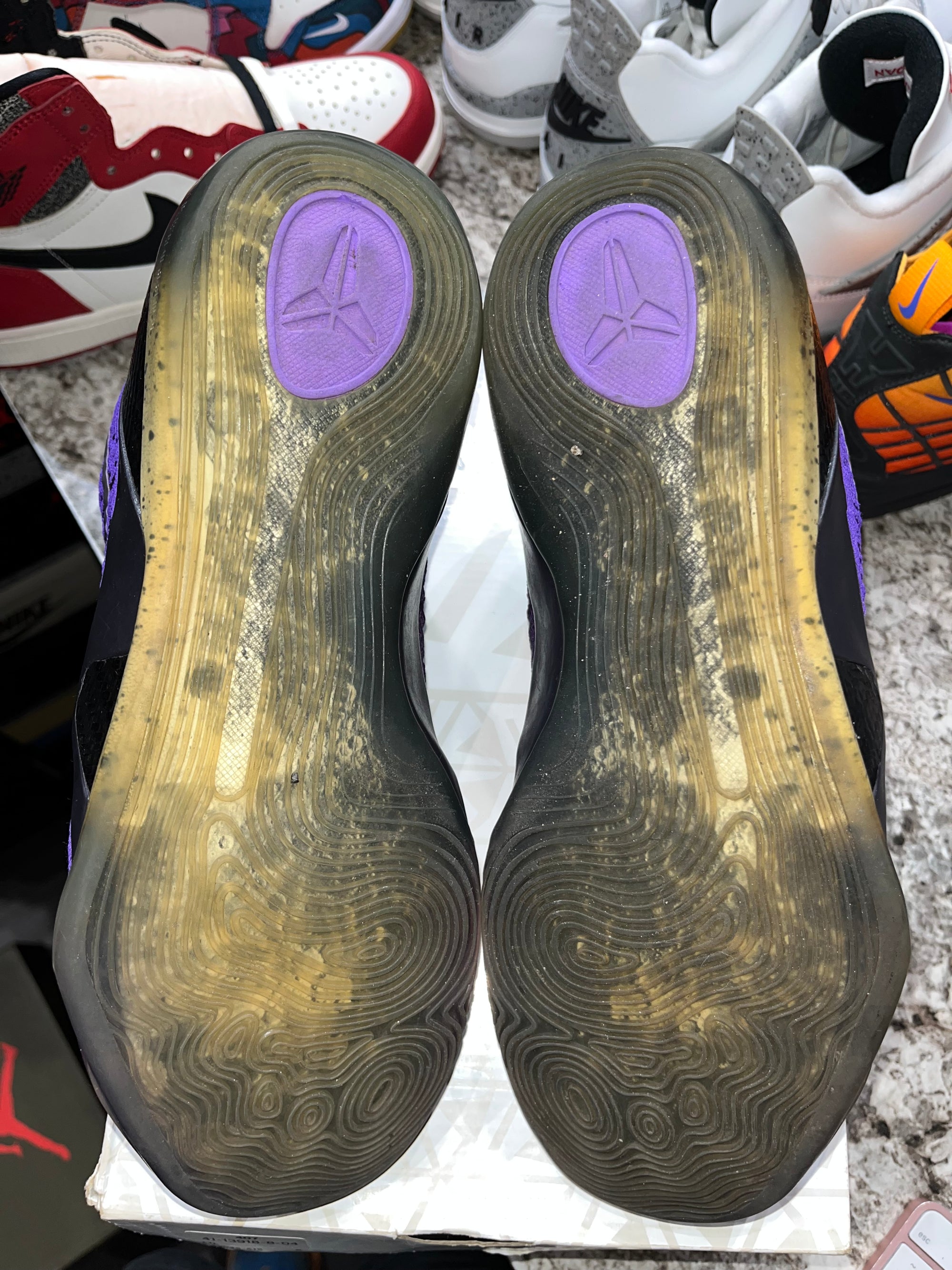 Nike Kobe 9 Elite Low Michael Jackson Moonwalker