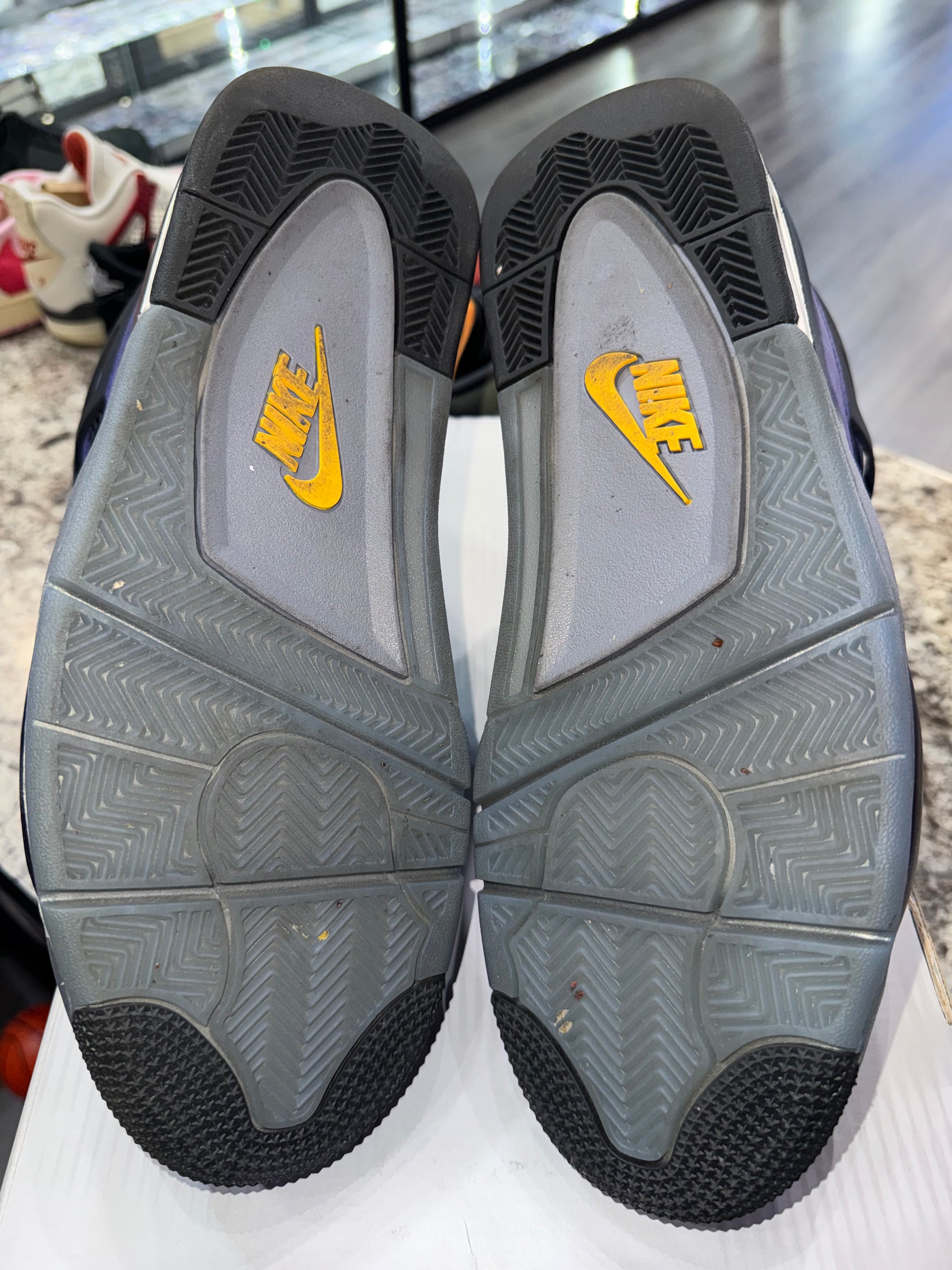 Jordan 4 Retro Lakers