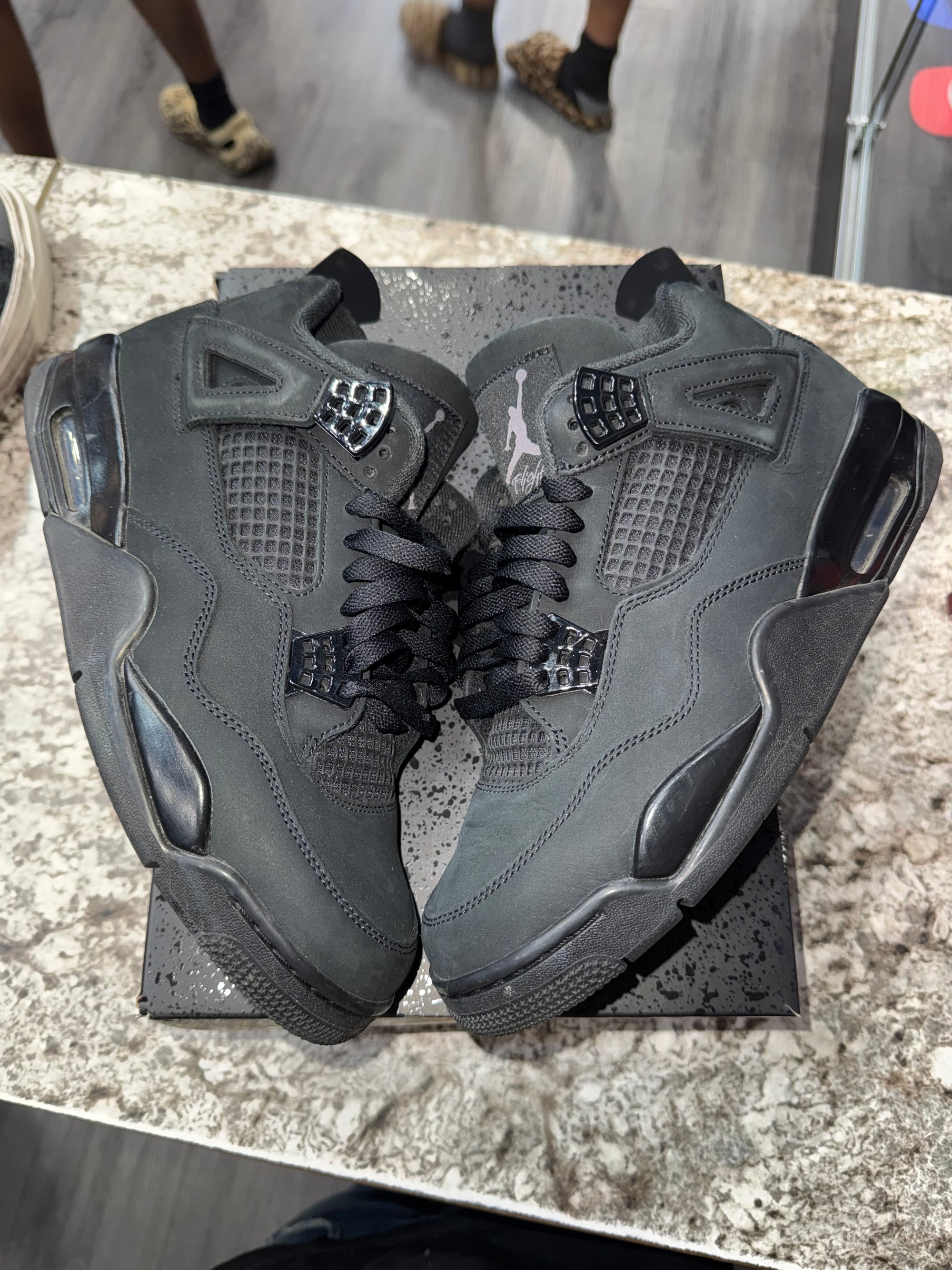 Jordan 4 Retro Black Cat (2025)