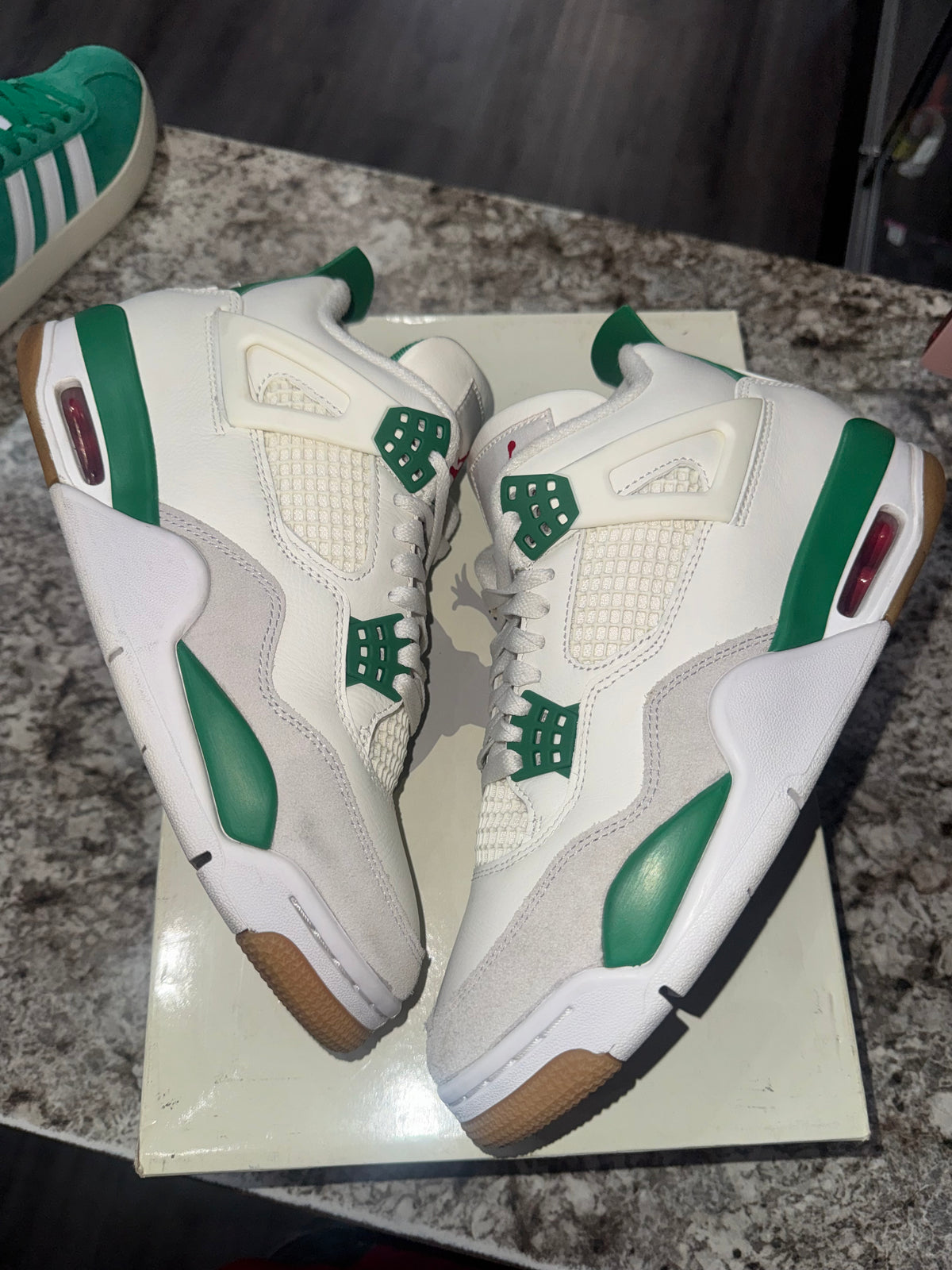 Jordan 4 Retro SB Pine Green
