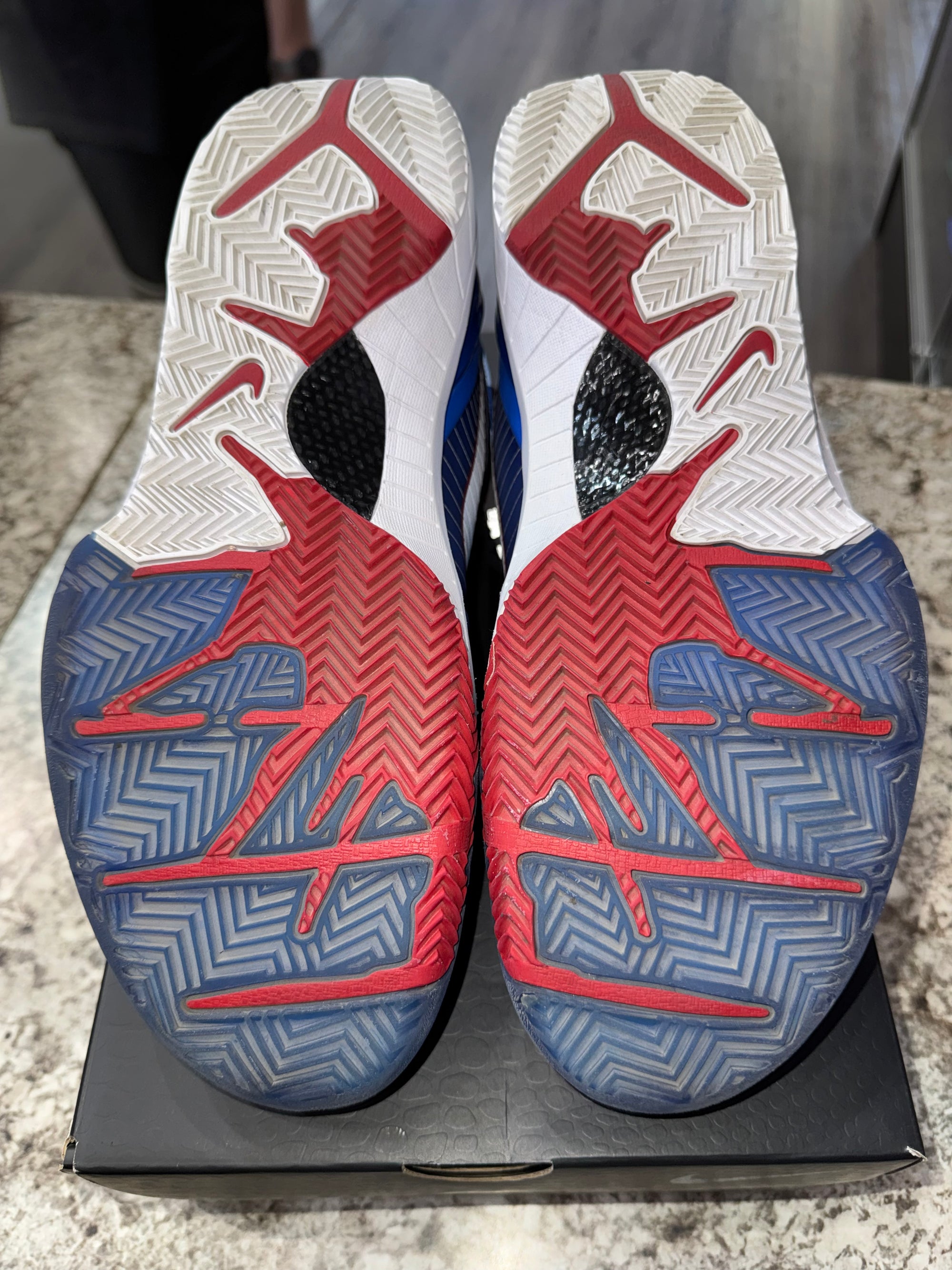 Nike Kobe 4 Protro Philly (2024)