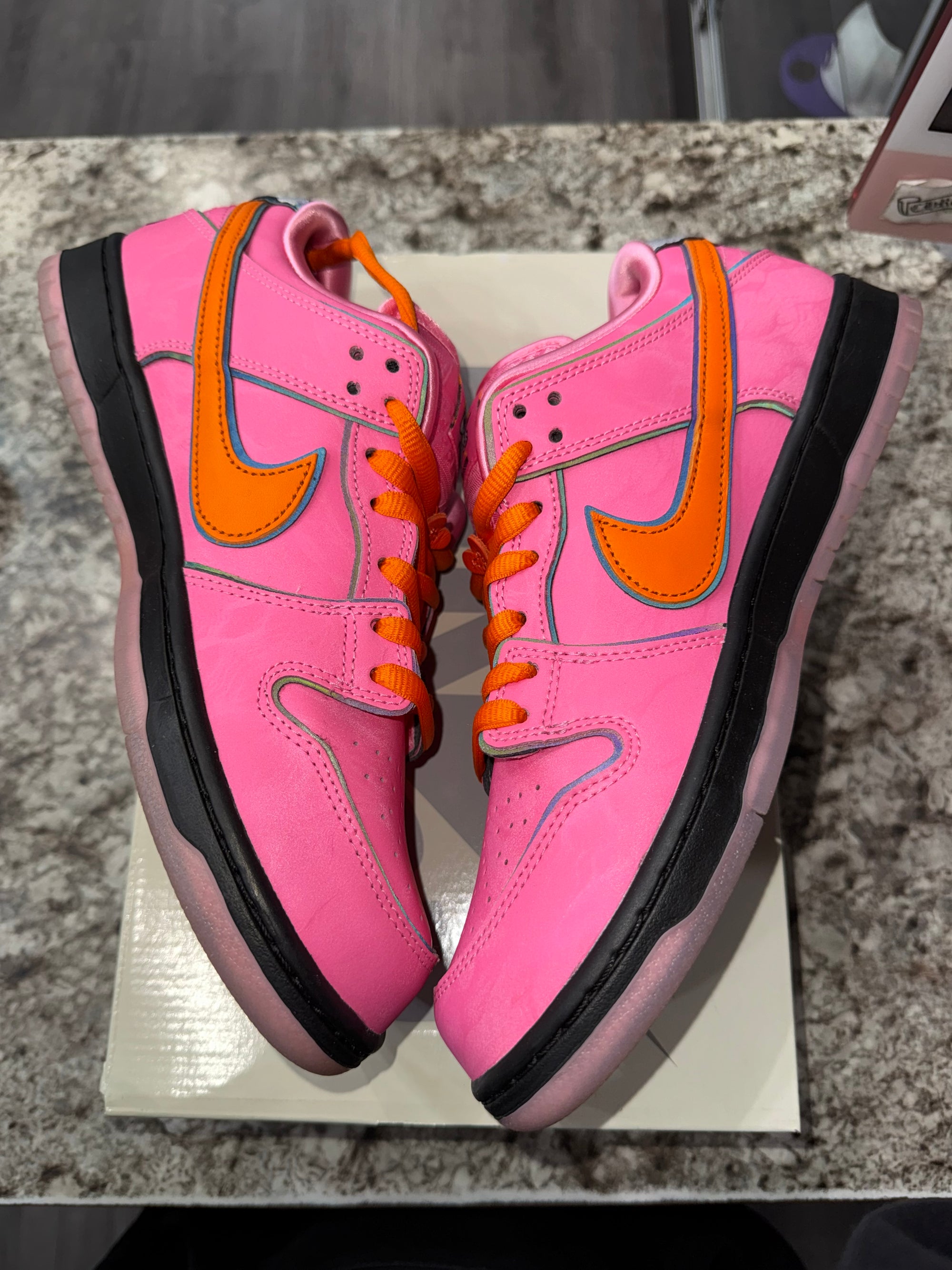 Nike SB Dunk Low The Powerpuff Girls Blossom
