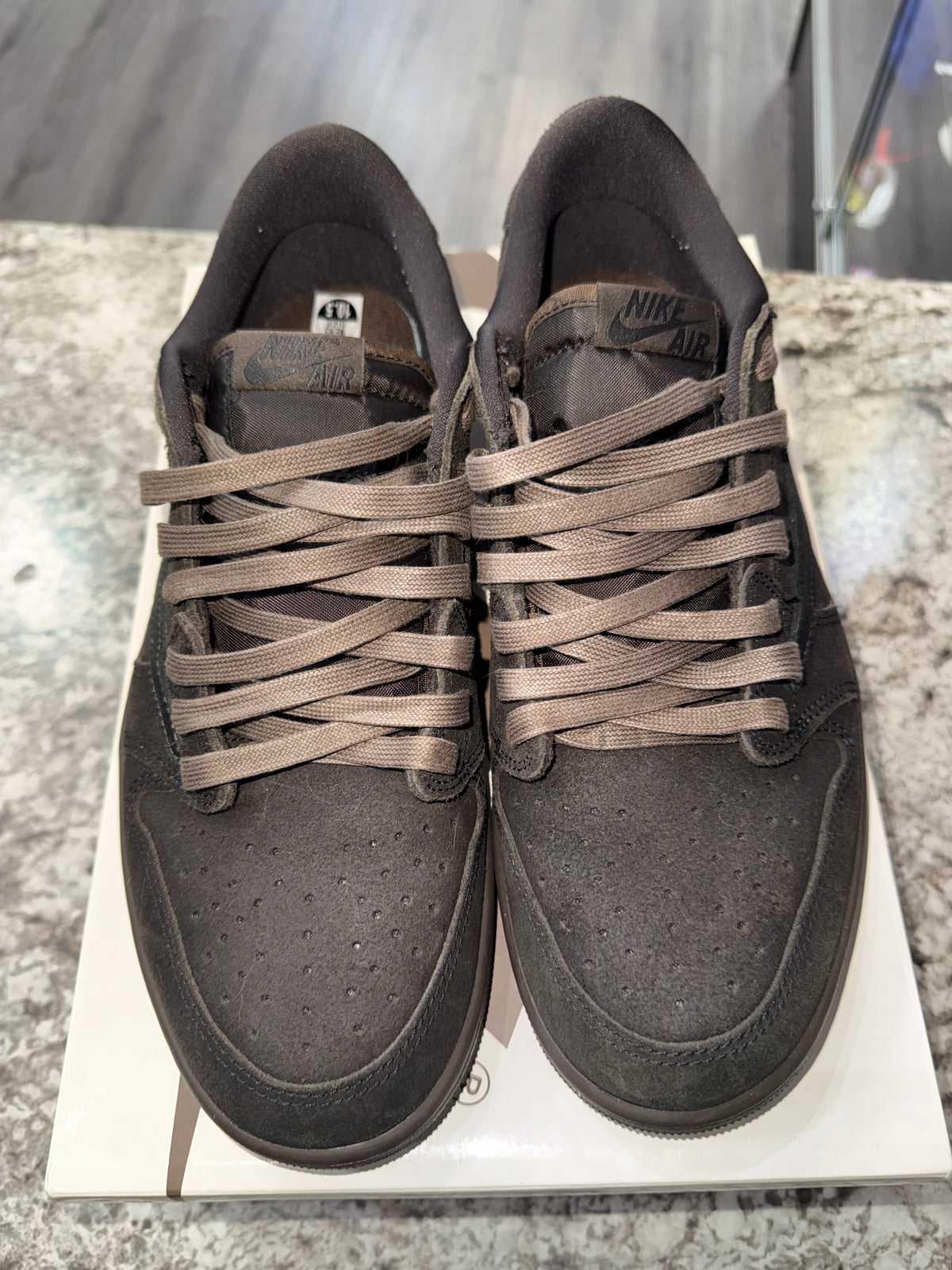Jordan 1 Retro Low OG SP Travis Scott Velvet Brown