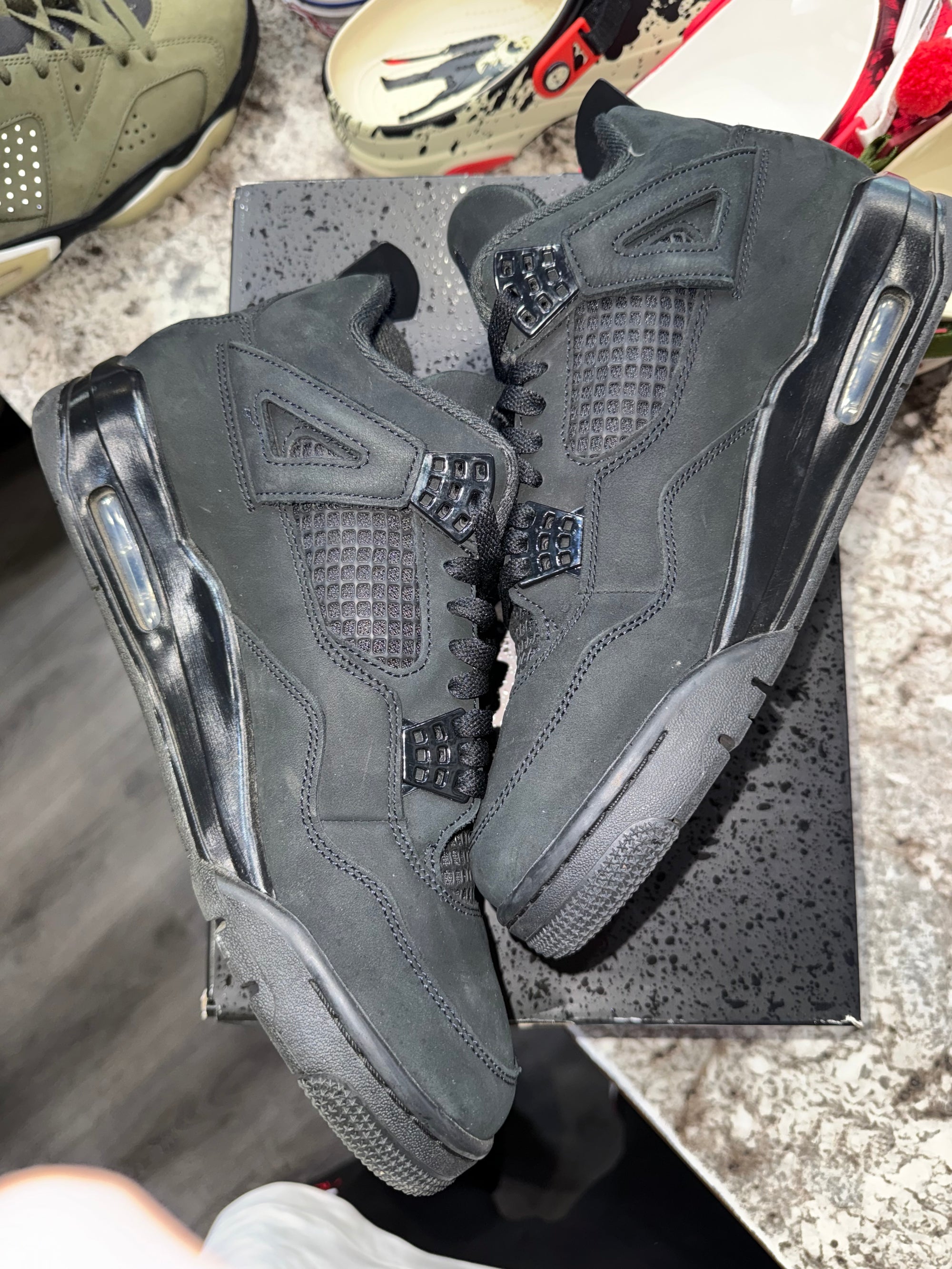 Jordan 4 Retro Black Cat (2025)