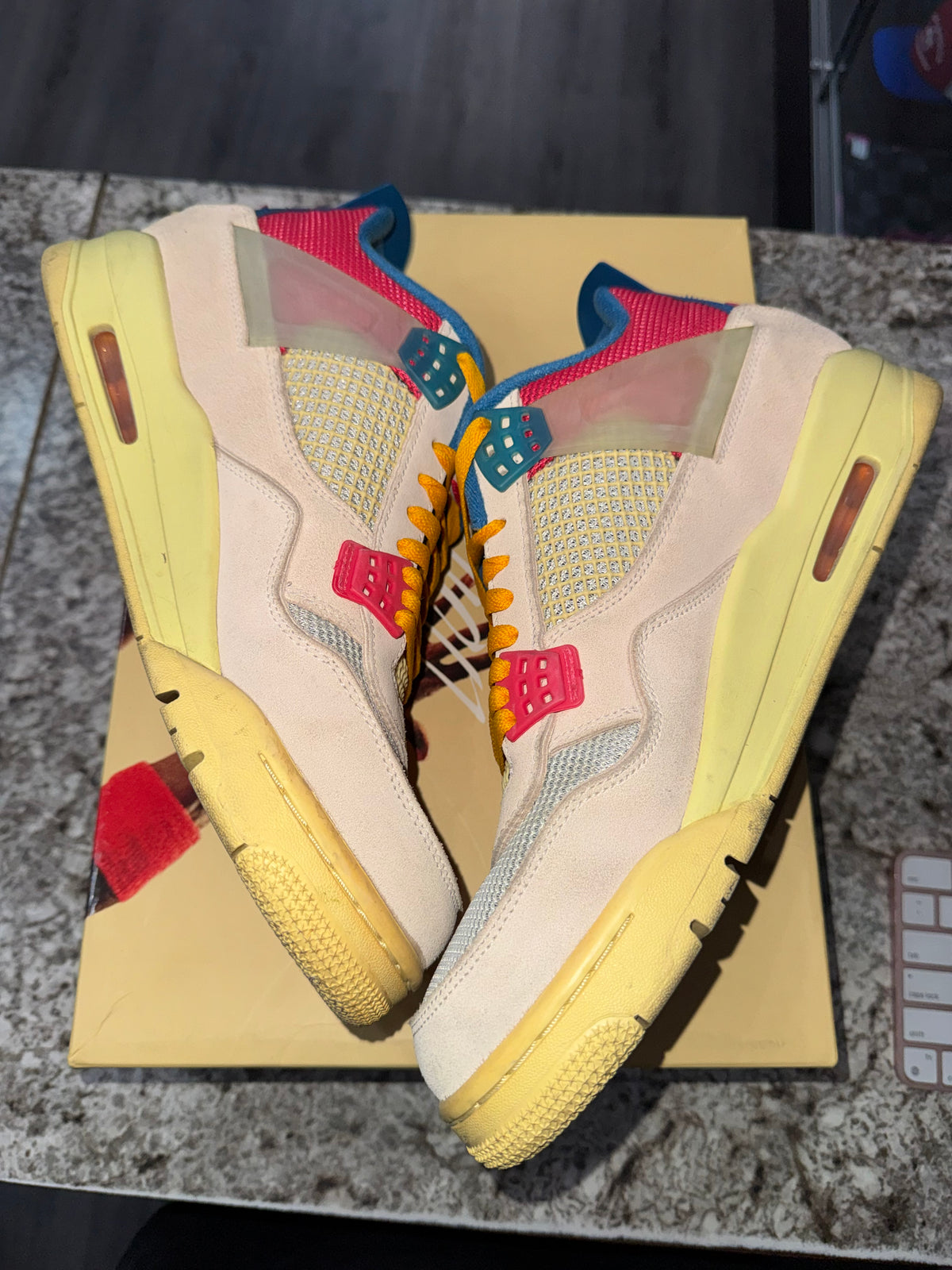 Jordan 4 Retro Union Guava Ice
