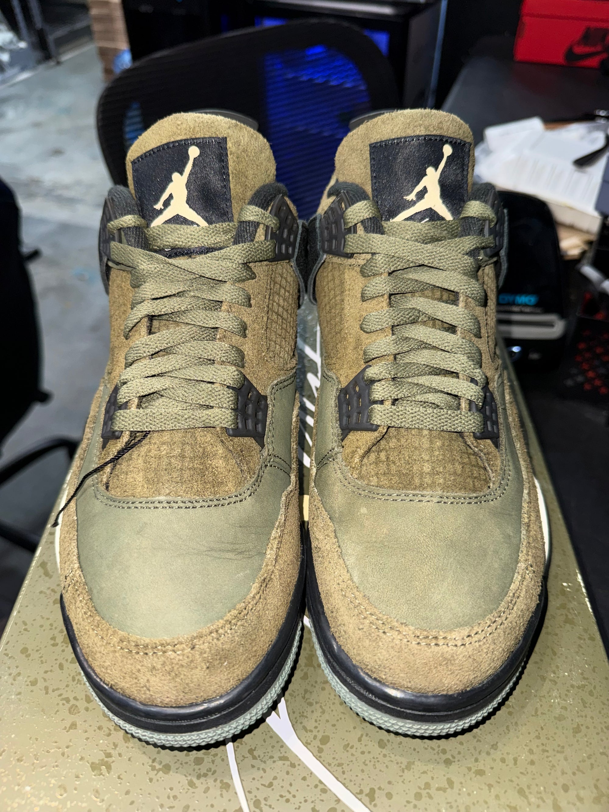 Jordan 4 Retro SE Craft Medium Olive