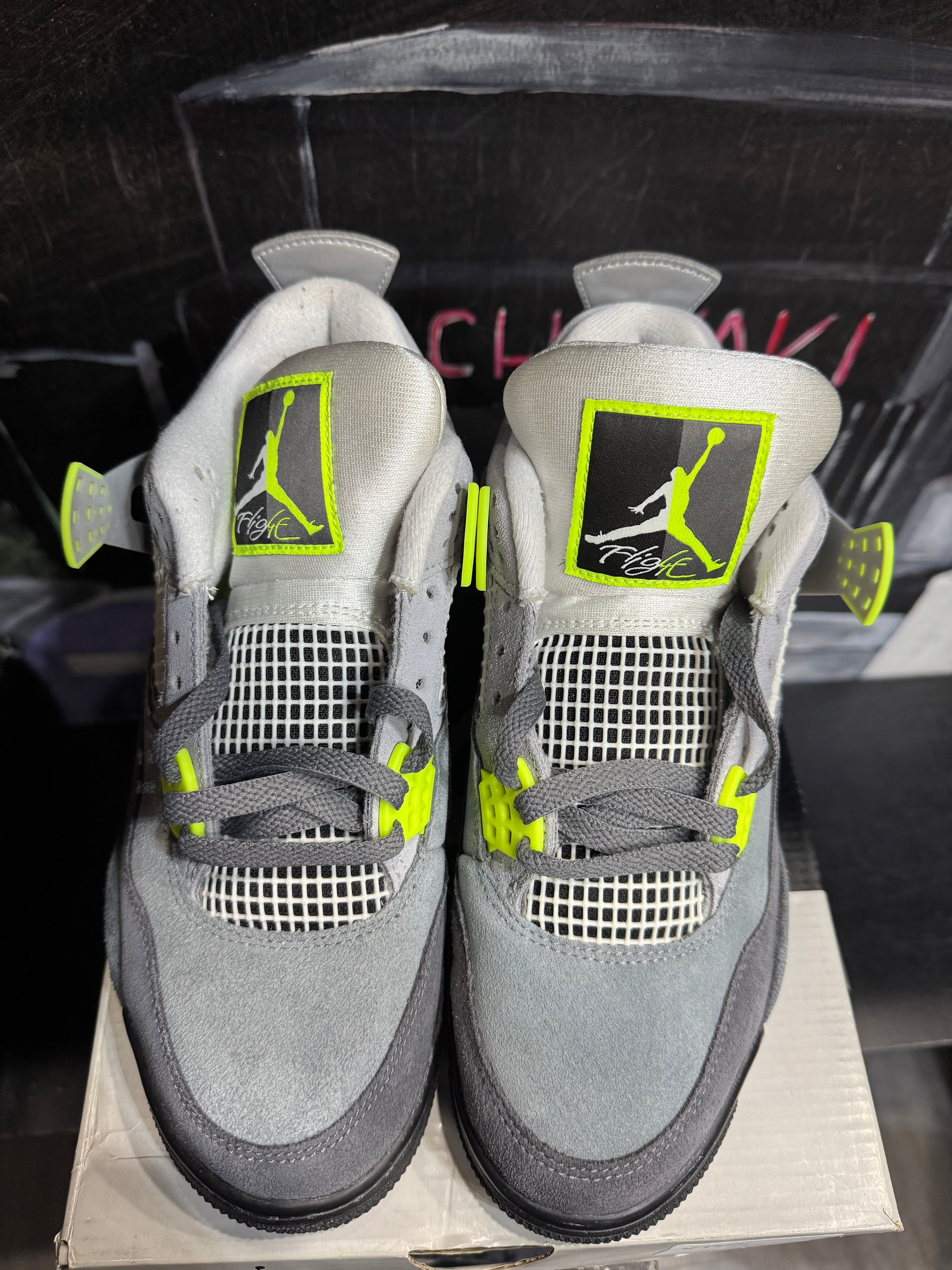 Jordan 4 Retro SE 95 Neon
