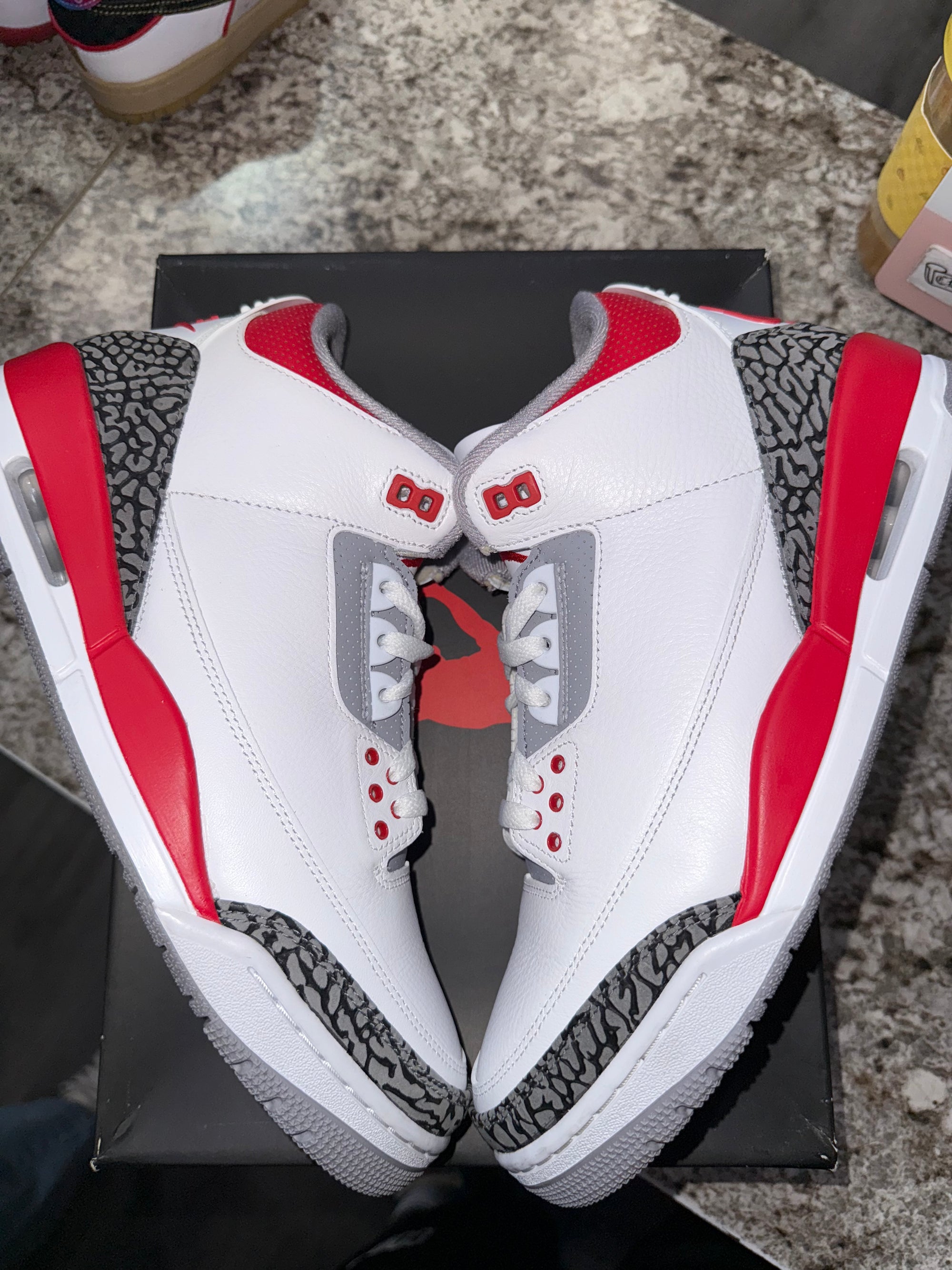 Jordan 3 Retro Fire Red (2022)