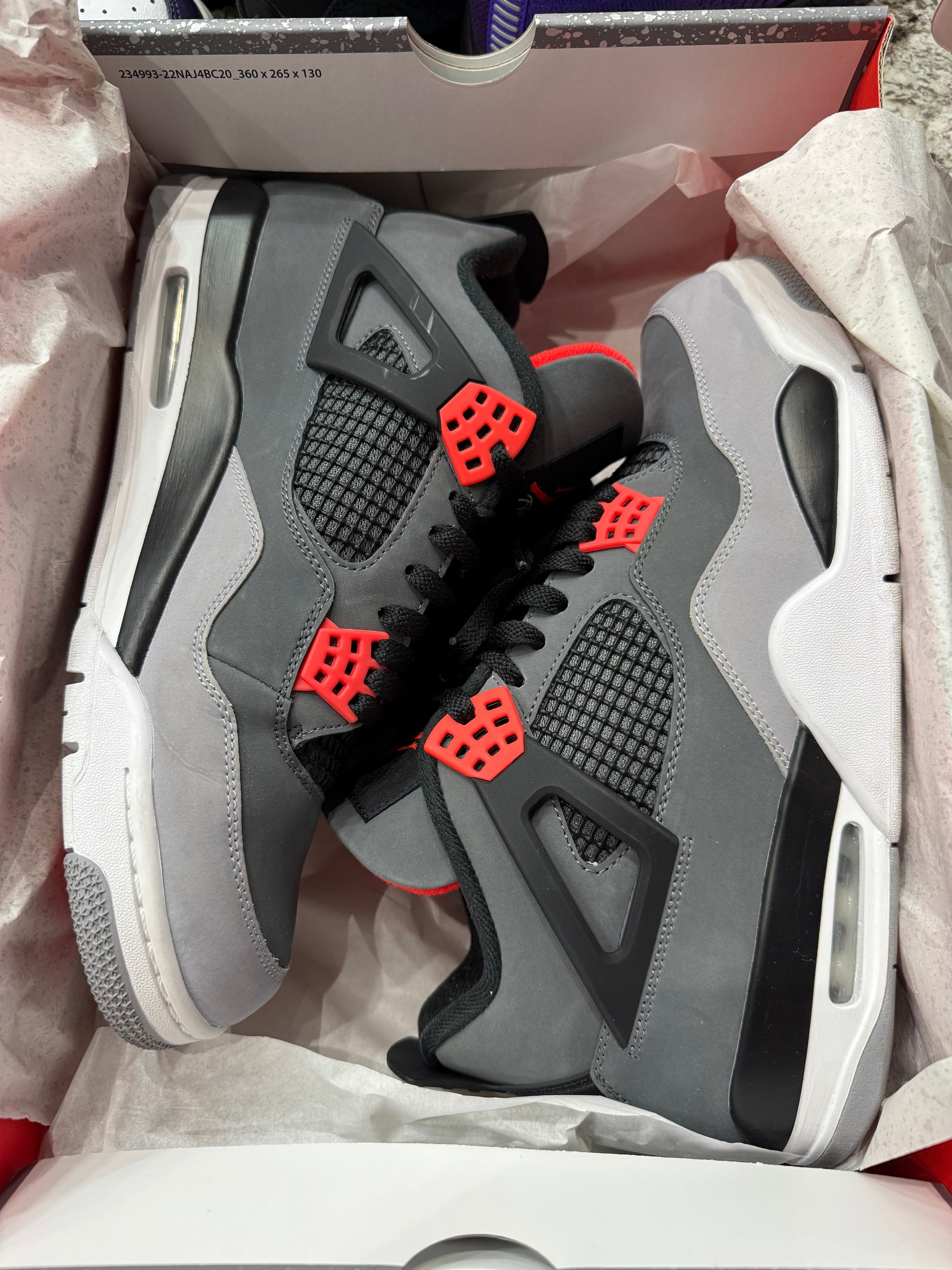 Jordan 4 Retro Infrared