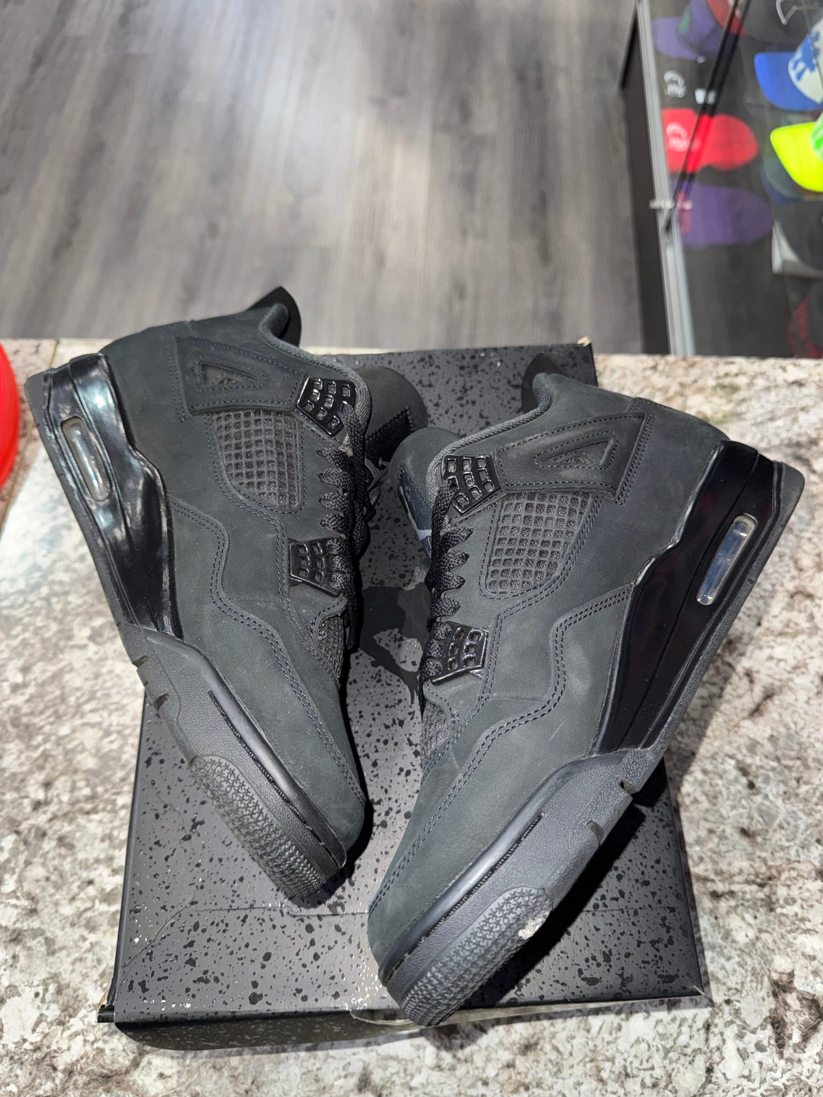 Jordan 4 Retro Black Cat (2025)