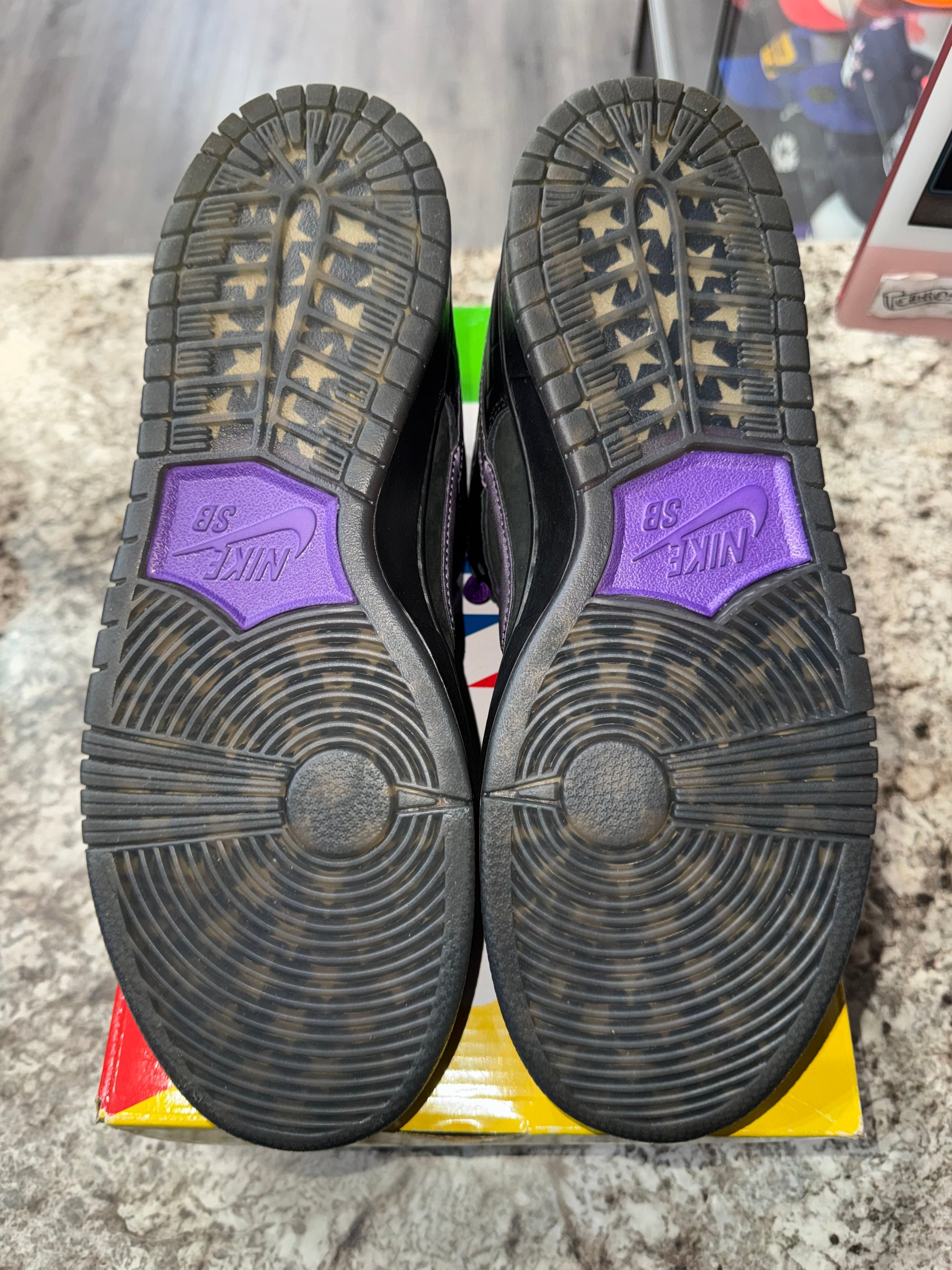 Nike SB Dunk Low Familia First Avenue