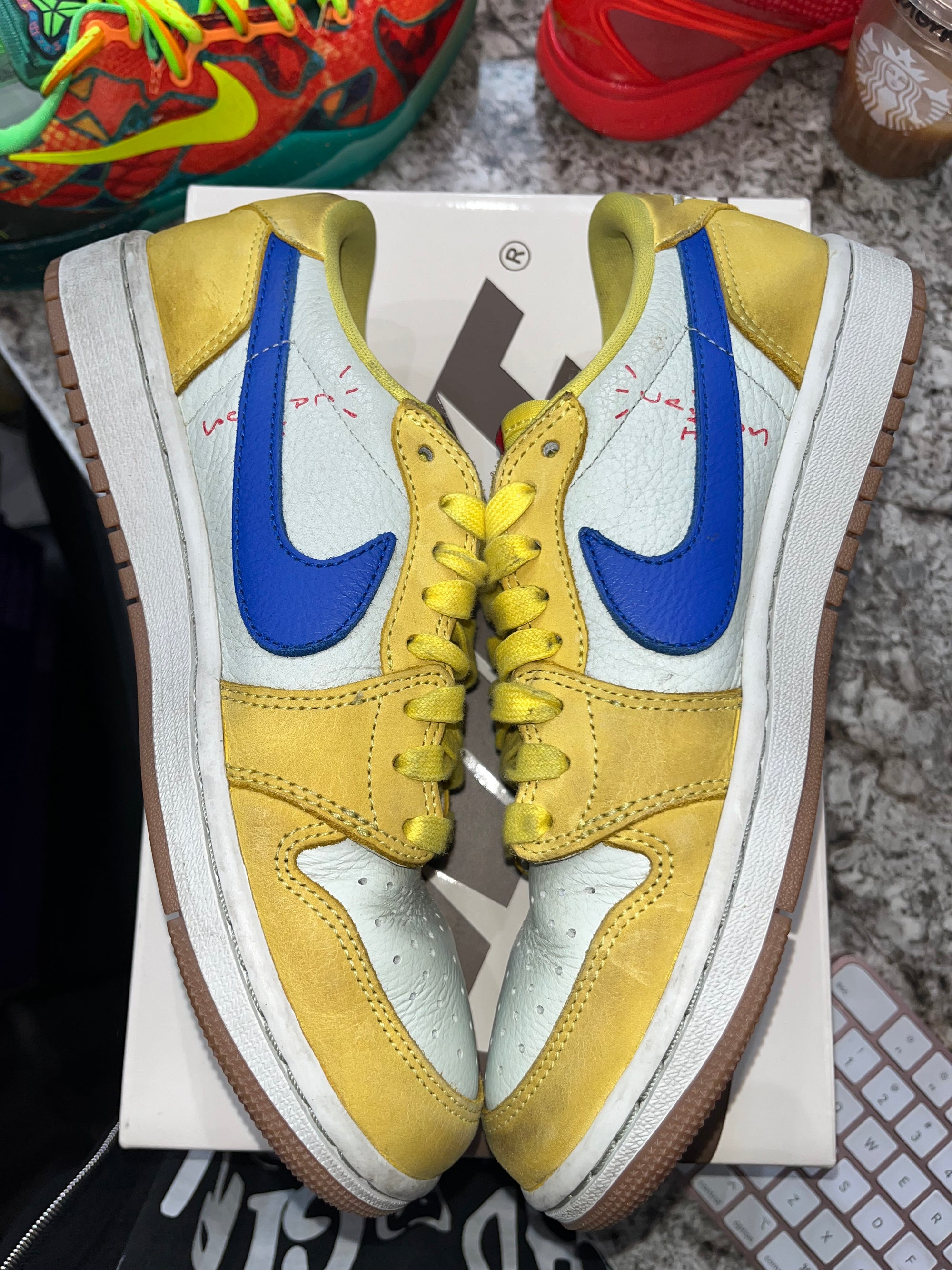 Jordan 1 Retro Low OG SP Travis Scott Canary (Women's)