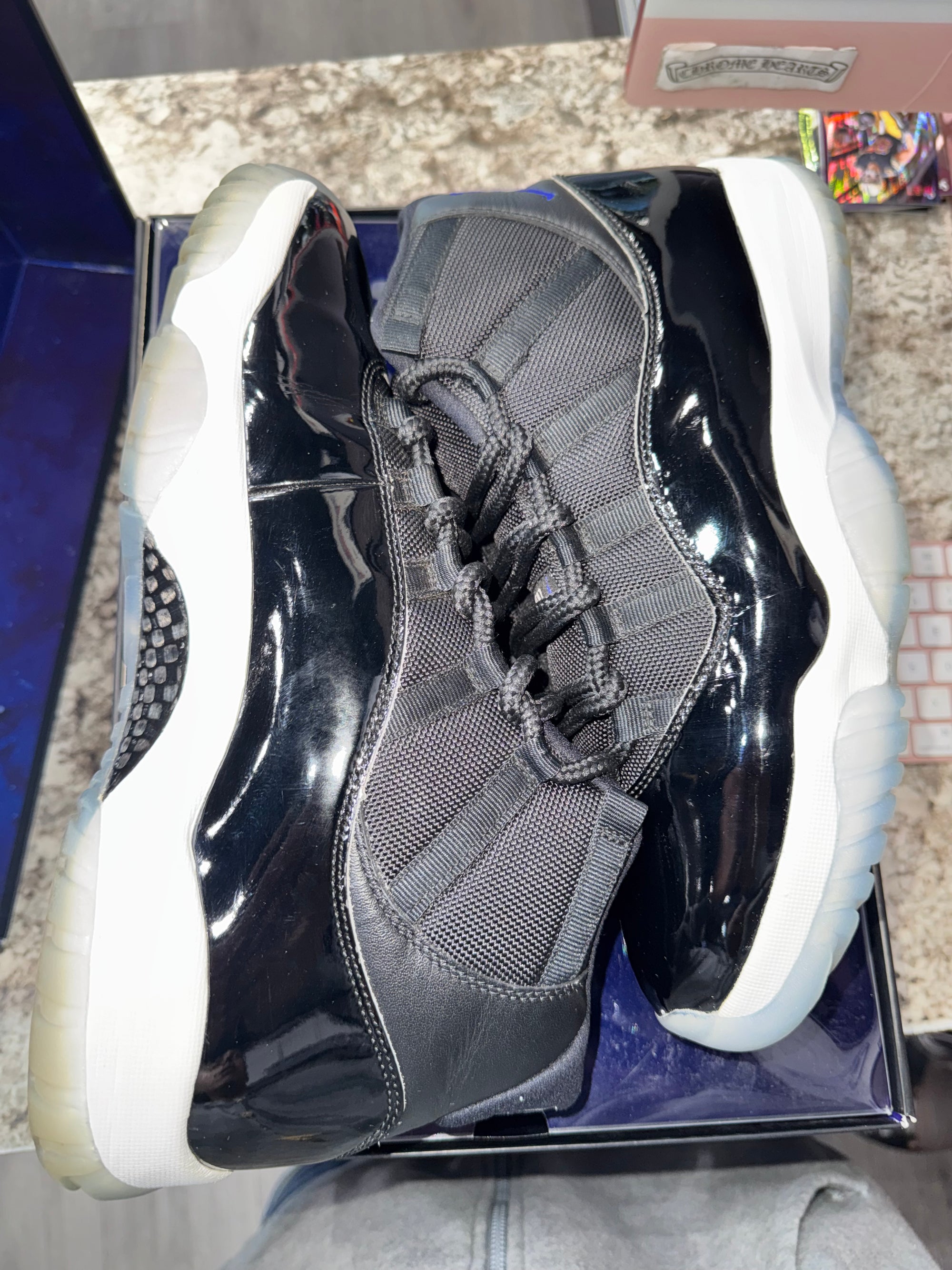 Jordan 11 Retro Space Jam (2016)