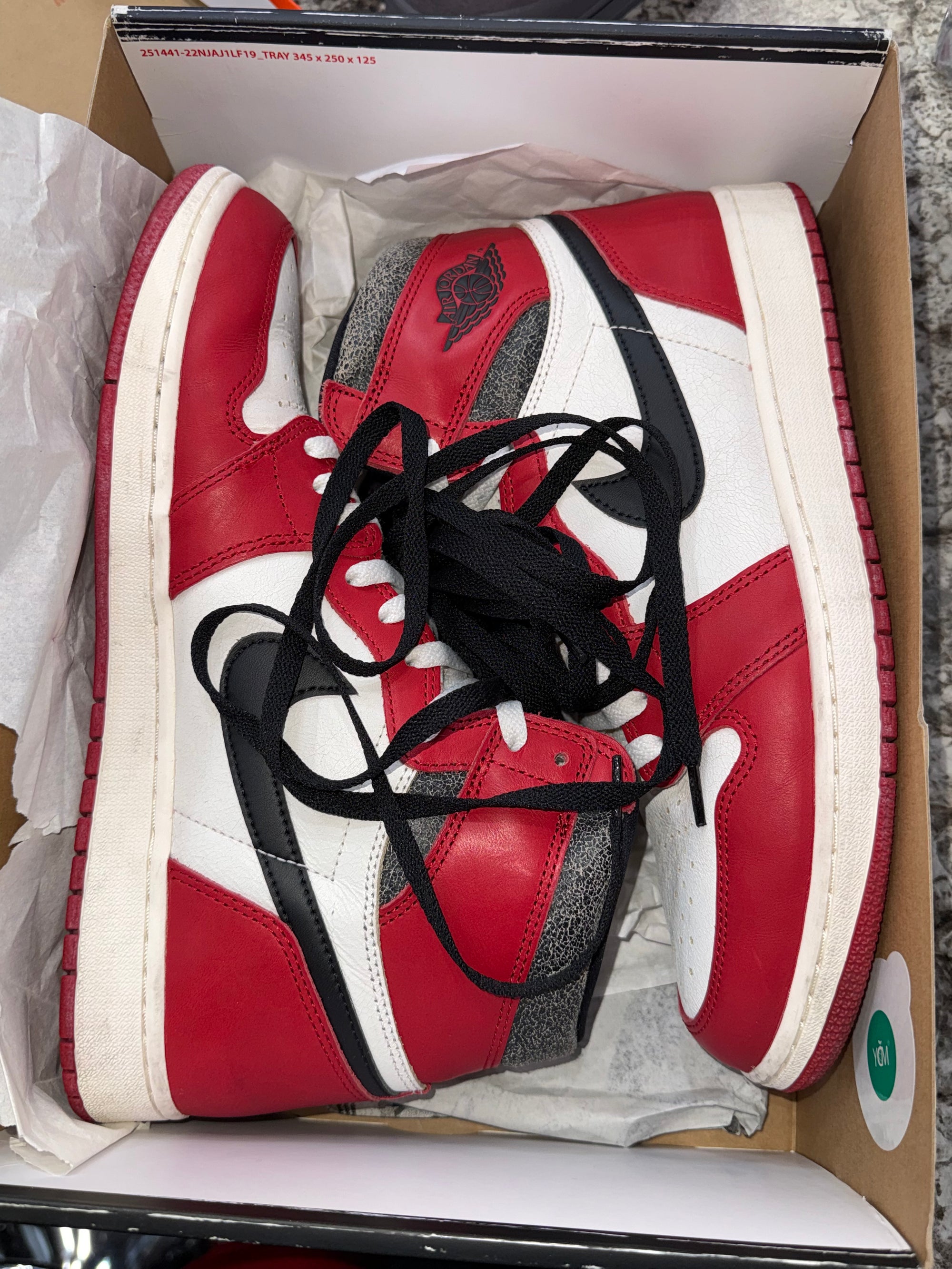 Jordan 1 Retro High OG Chicago Lost and Found