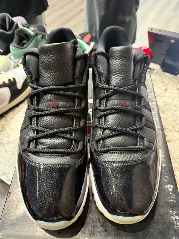 Jordan 11 Retro Low 72-10