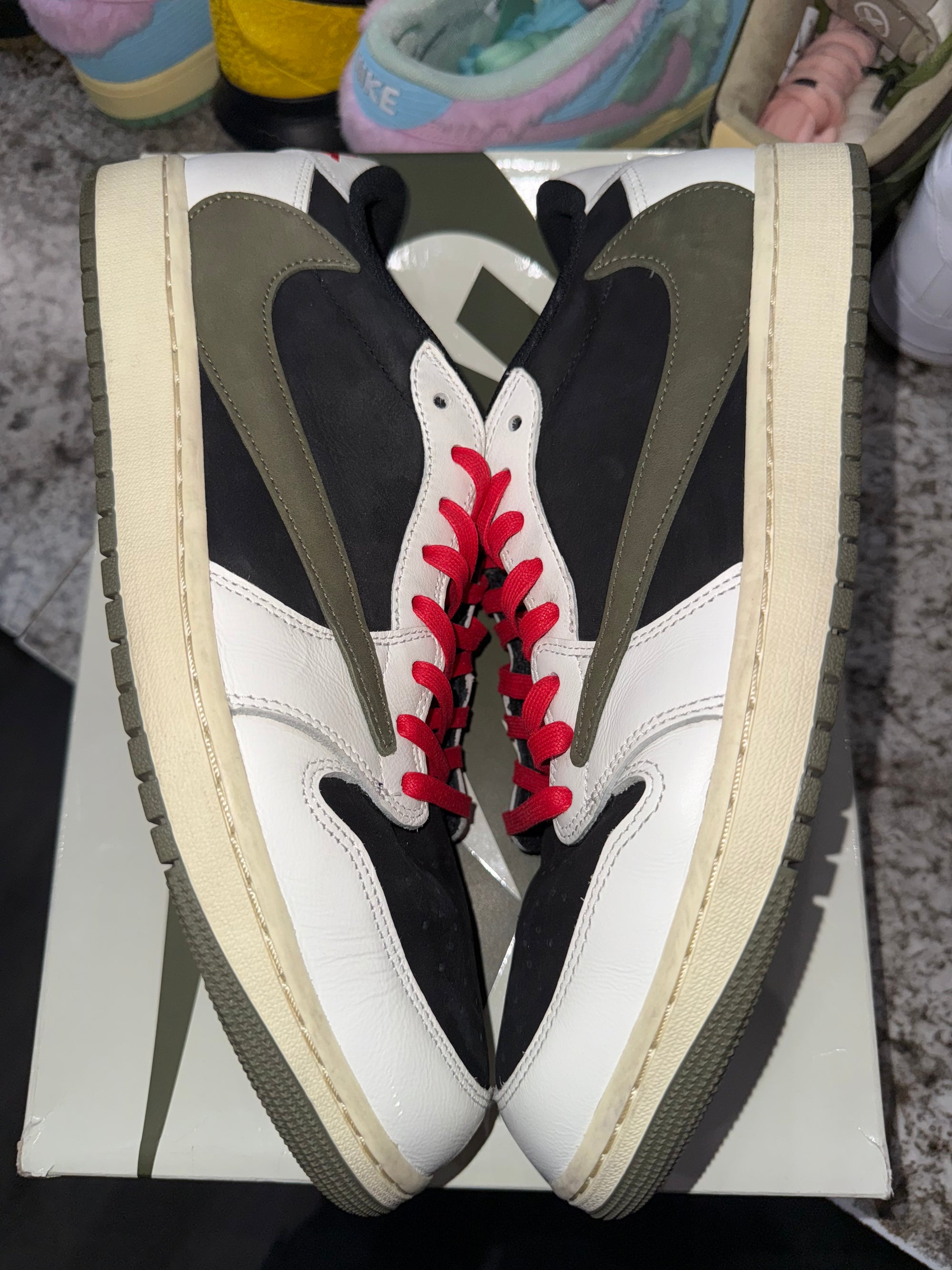 Jordan 1 Retro Low OG SP Travis Scott Olive (Women's)