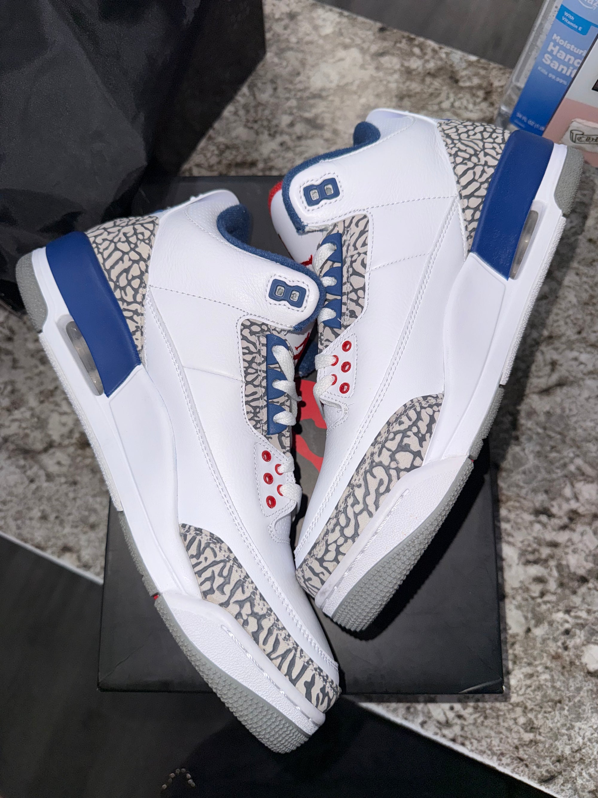 Jordan 3 Retro True Blue (2016)