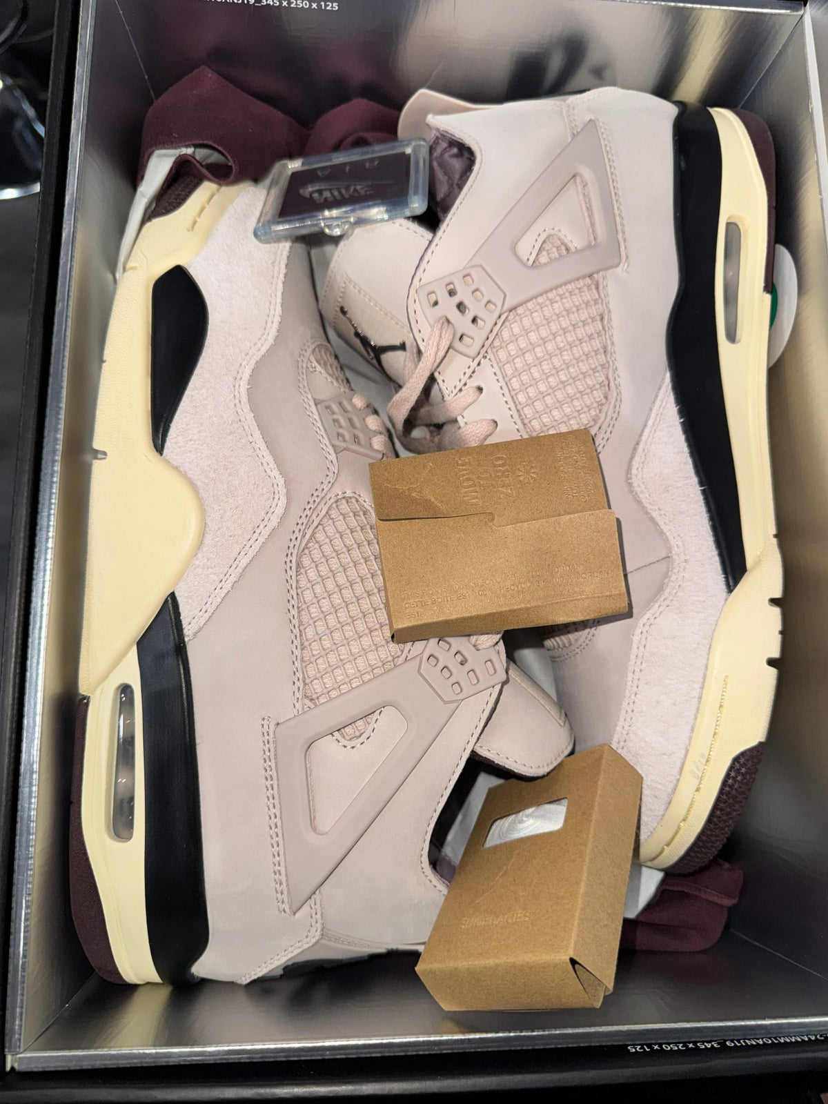 Jordan 4 Retro OG SP A Ma Maniére While You Were Sleeping (Women's)