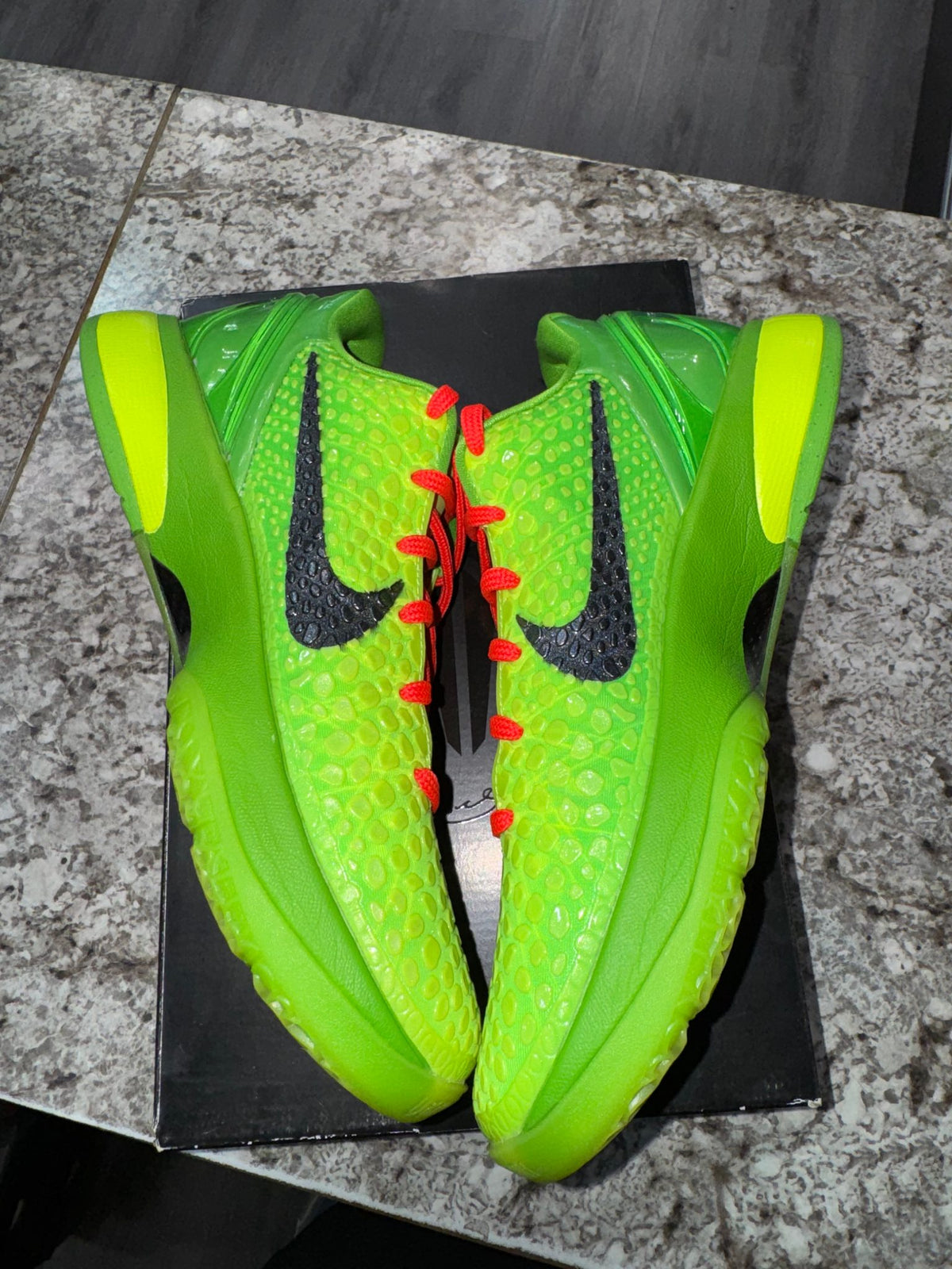 Nike Kobe 6 Protro Grinch (2020)