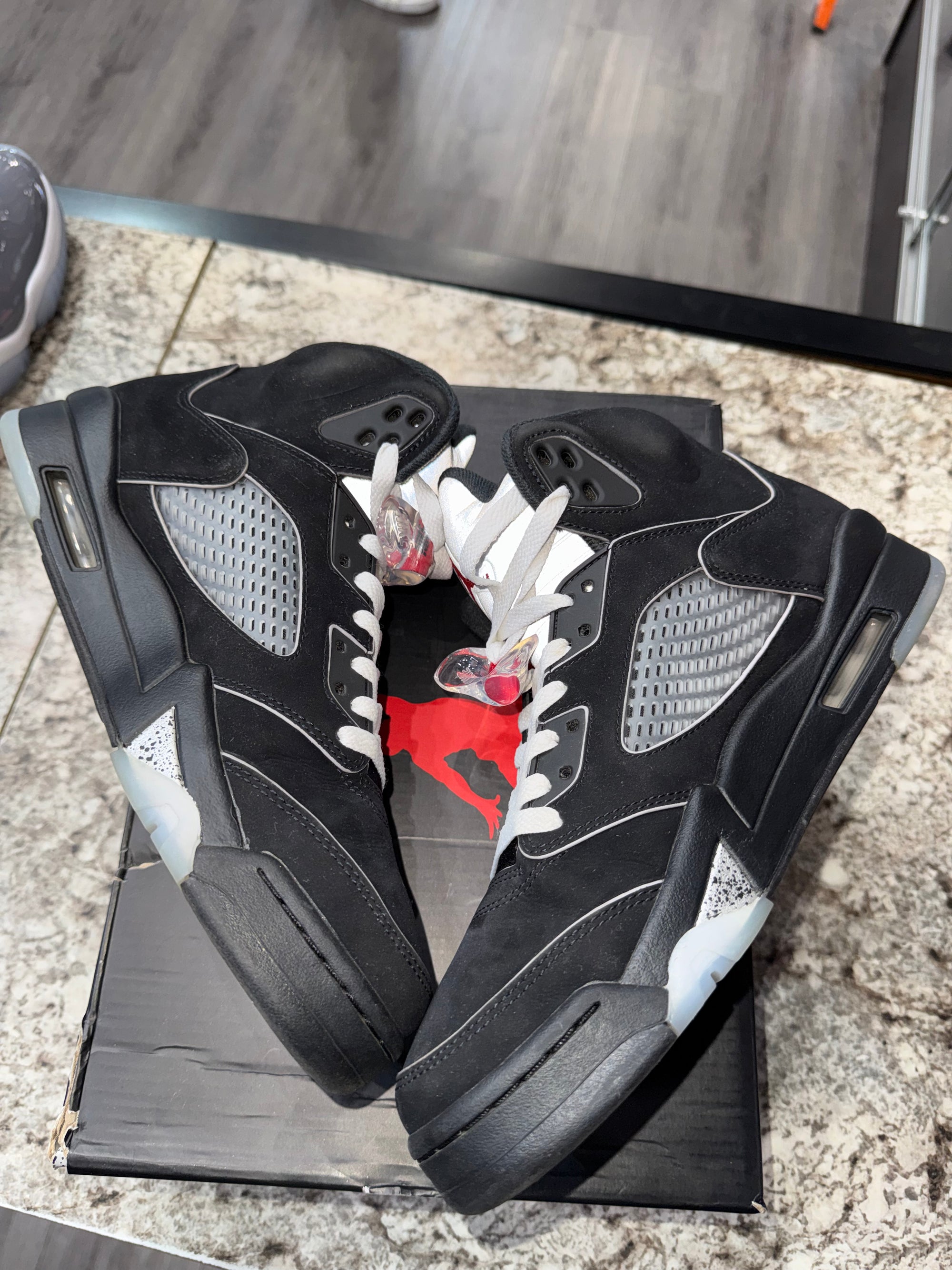 Jordan 5 Retro OG Black Metallic Reimagined