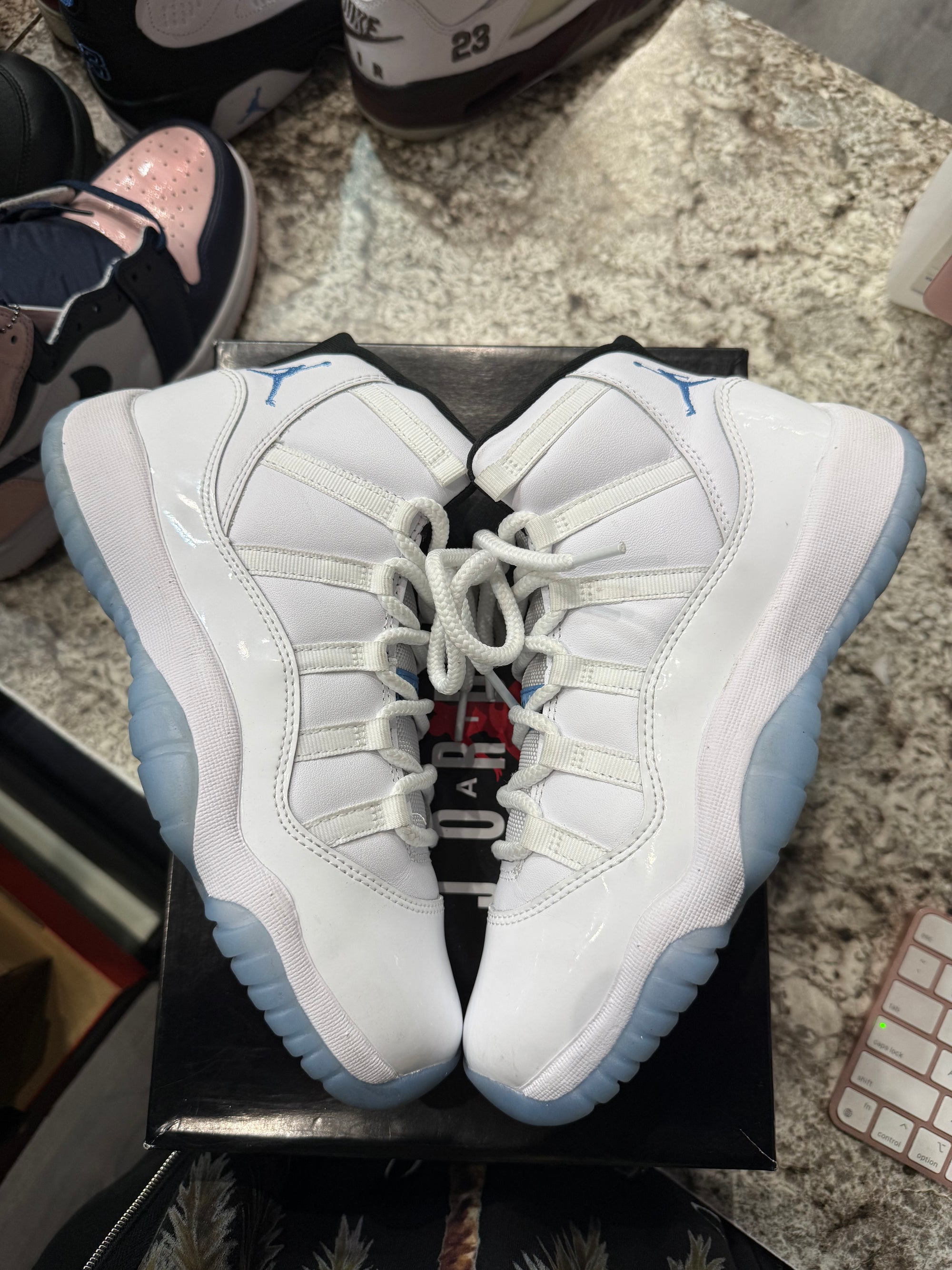Jordan 11 Retro Legend Blue (2024) (GS)
