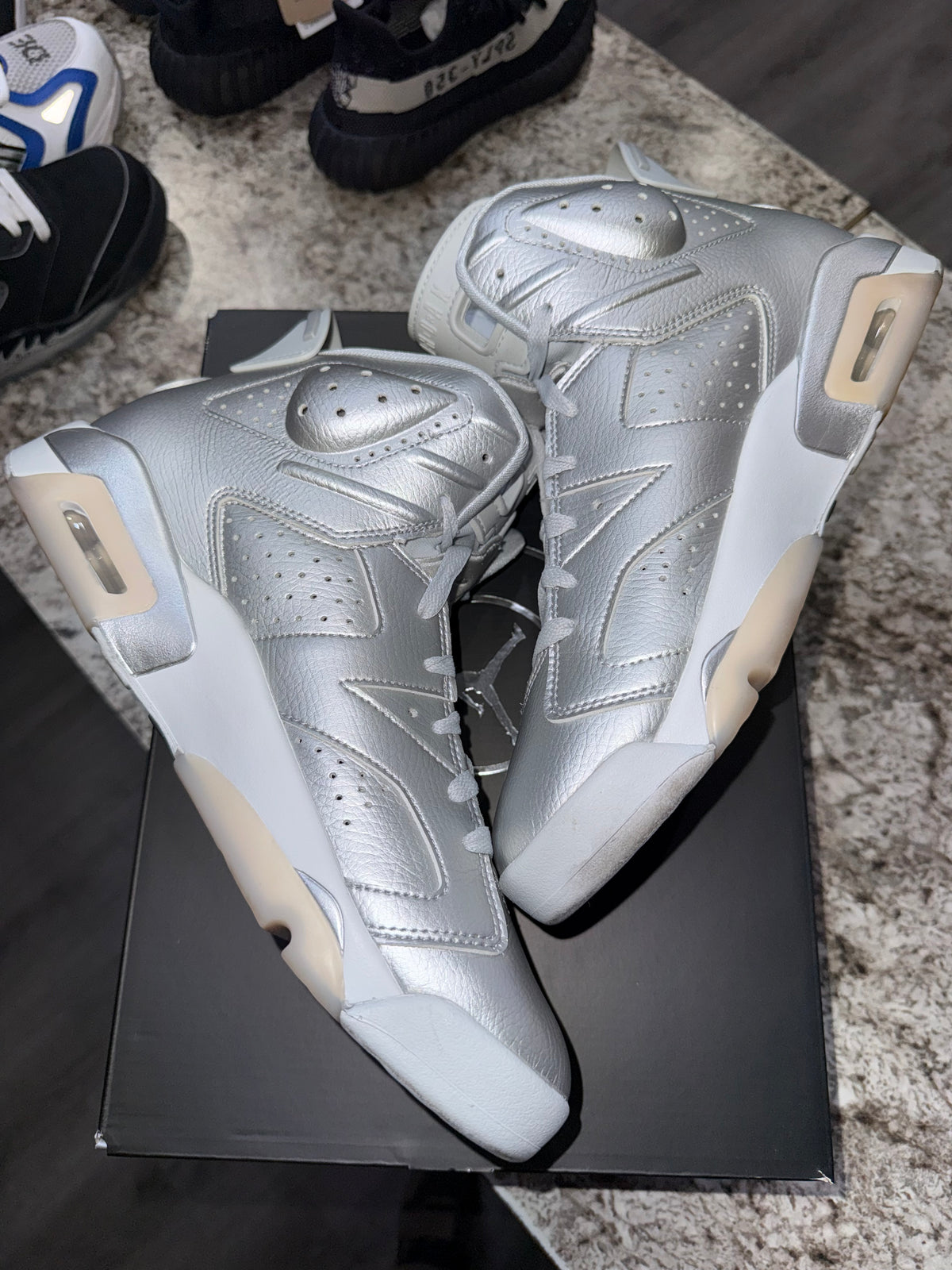 Jordan 6 Retro PSG Paris Saint-Germain Silver