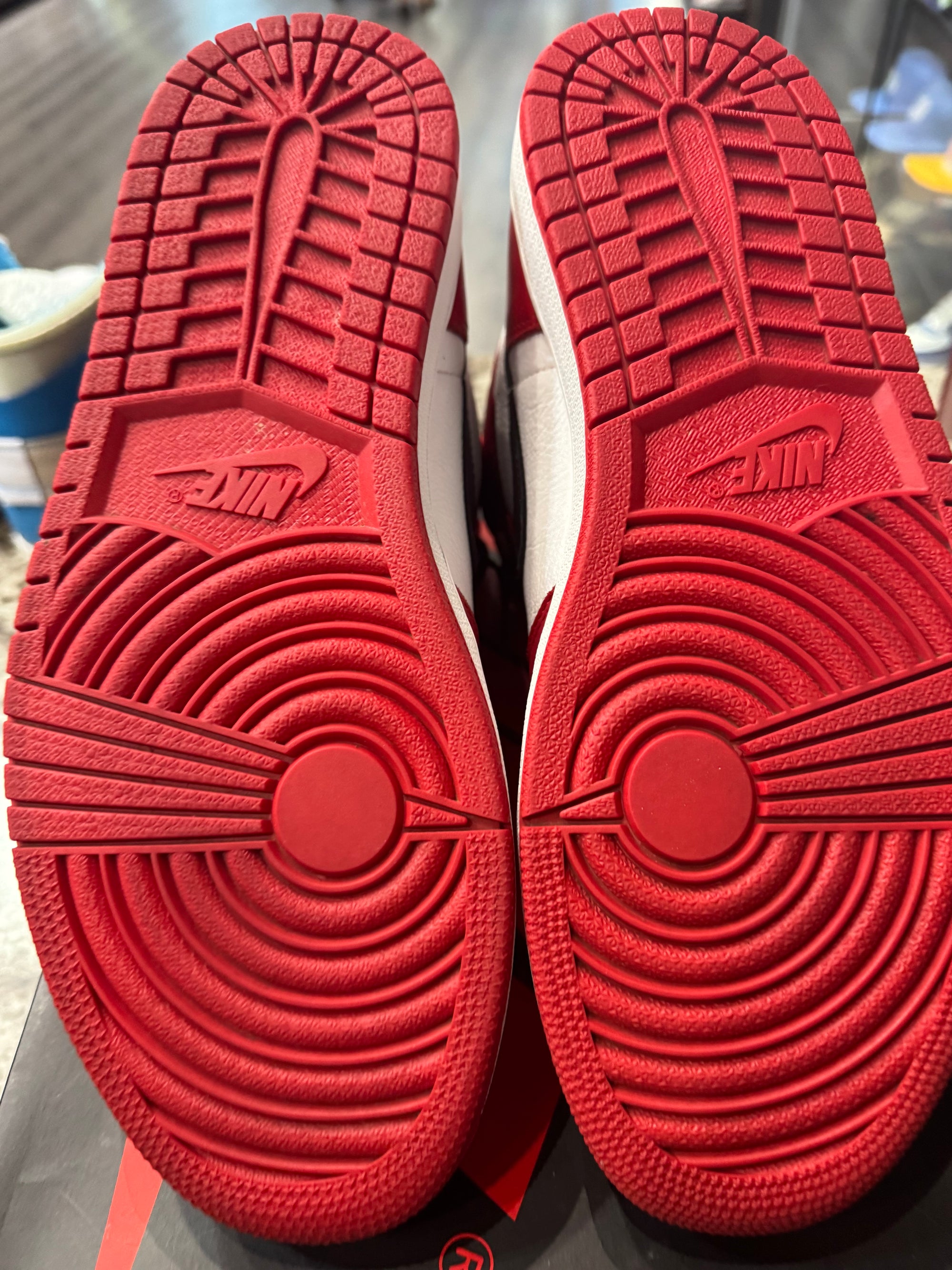 Jordan 1 Retro High Homage To Home (Non-numbered)