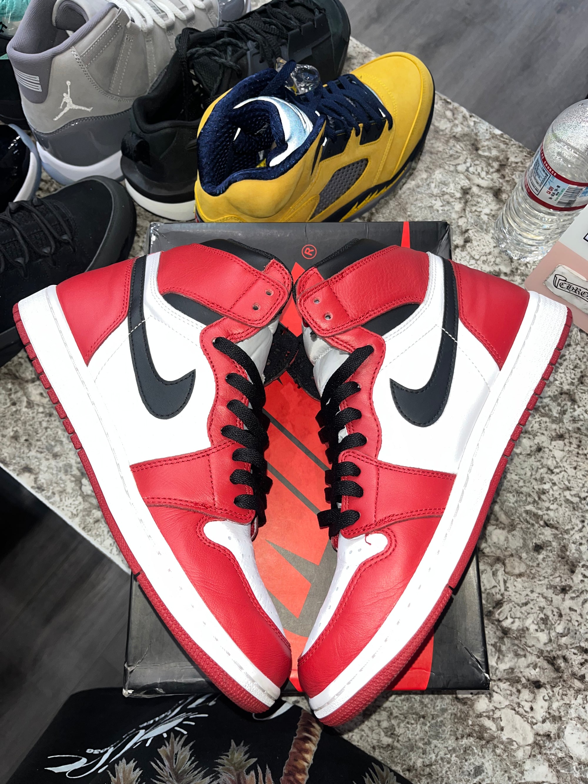 Jordan 1 Retro Chicago (2015)