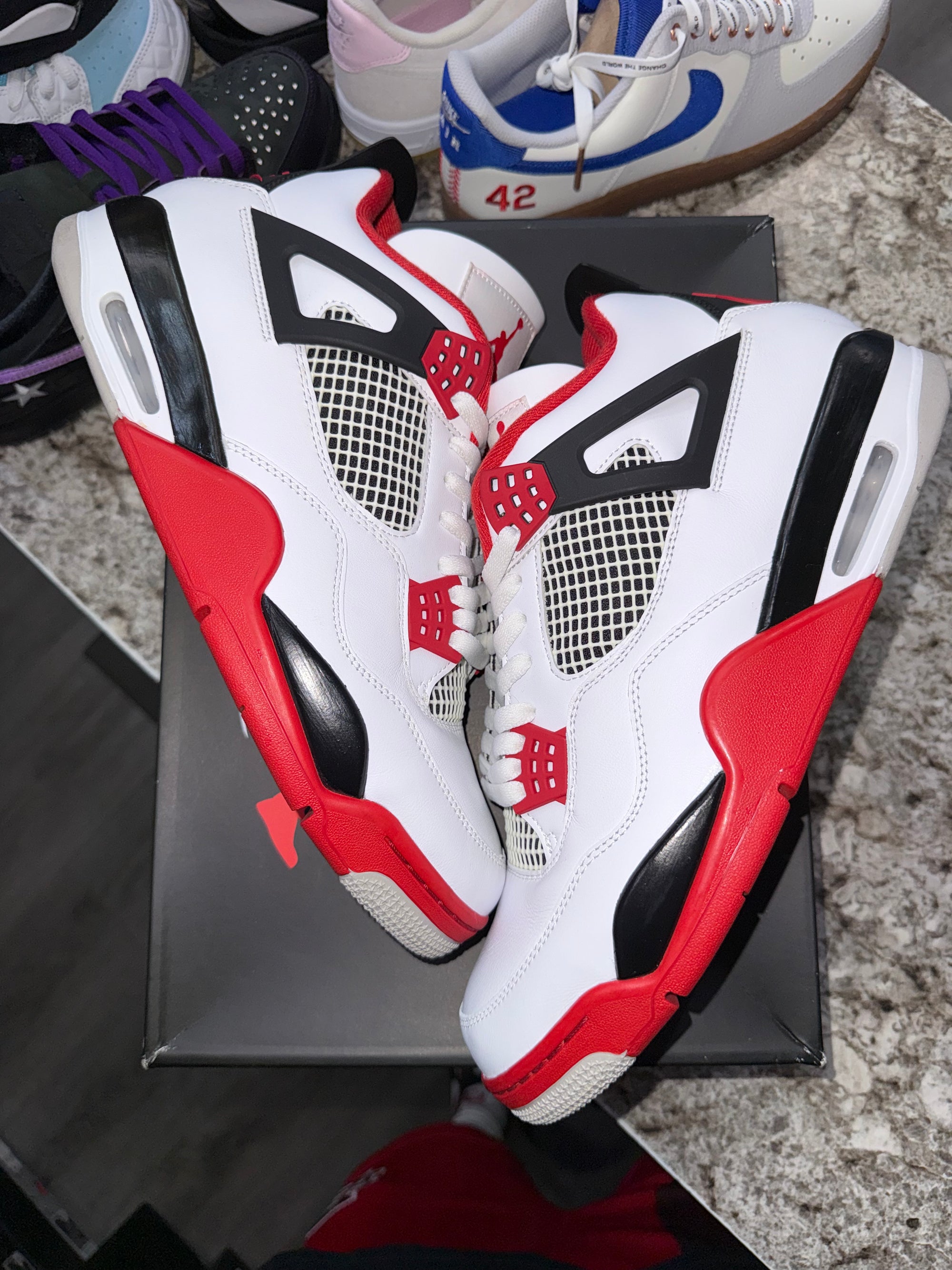 Jordan 4 Retro Fire Red (2020)
