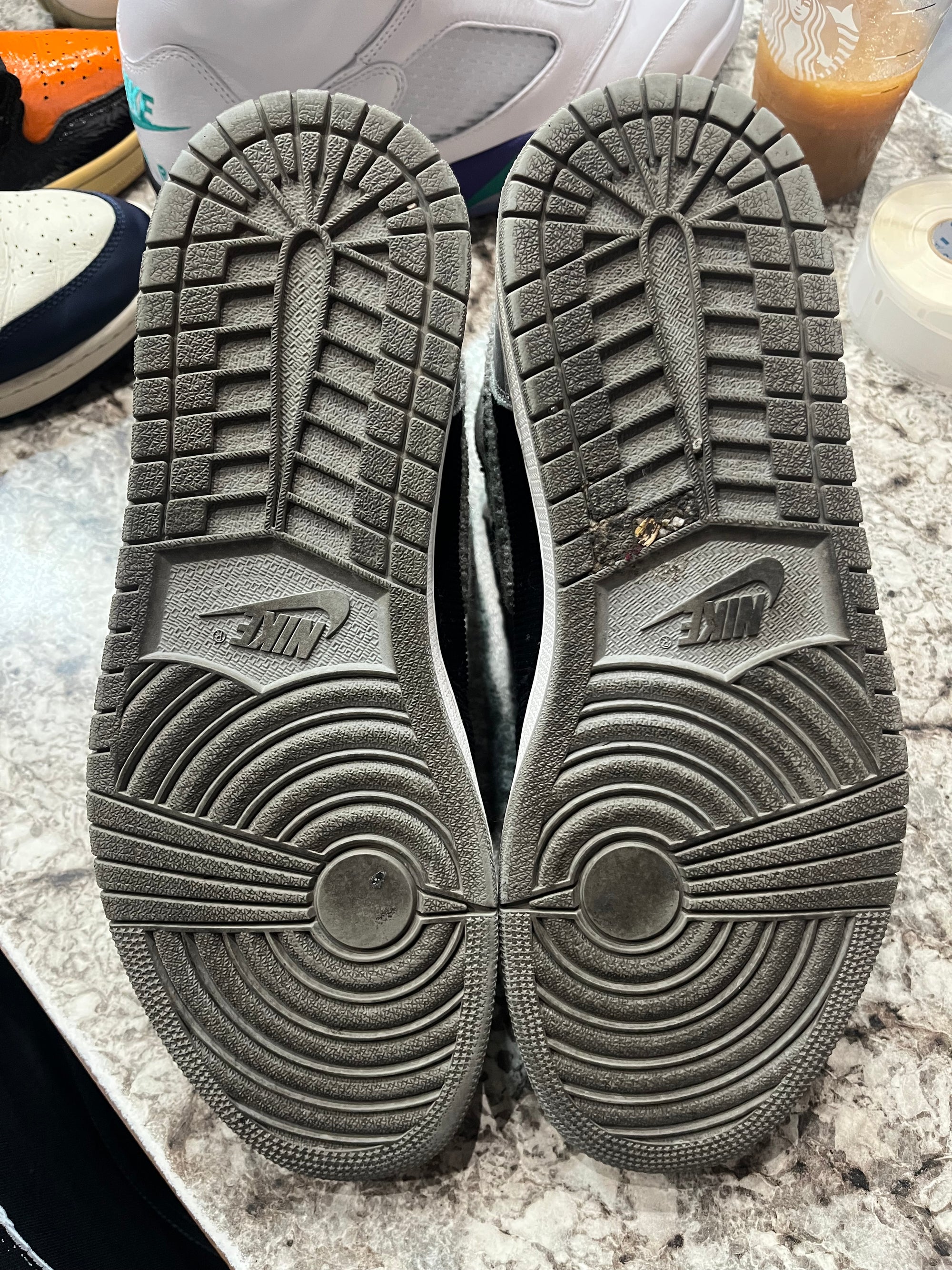 Jordan 1 Retro High Aleali May Shadow (NO BOX)