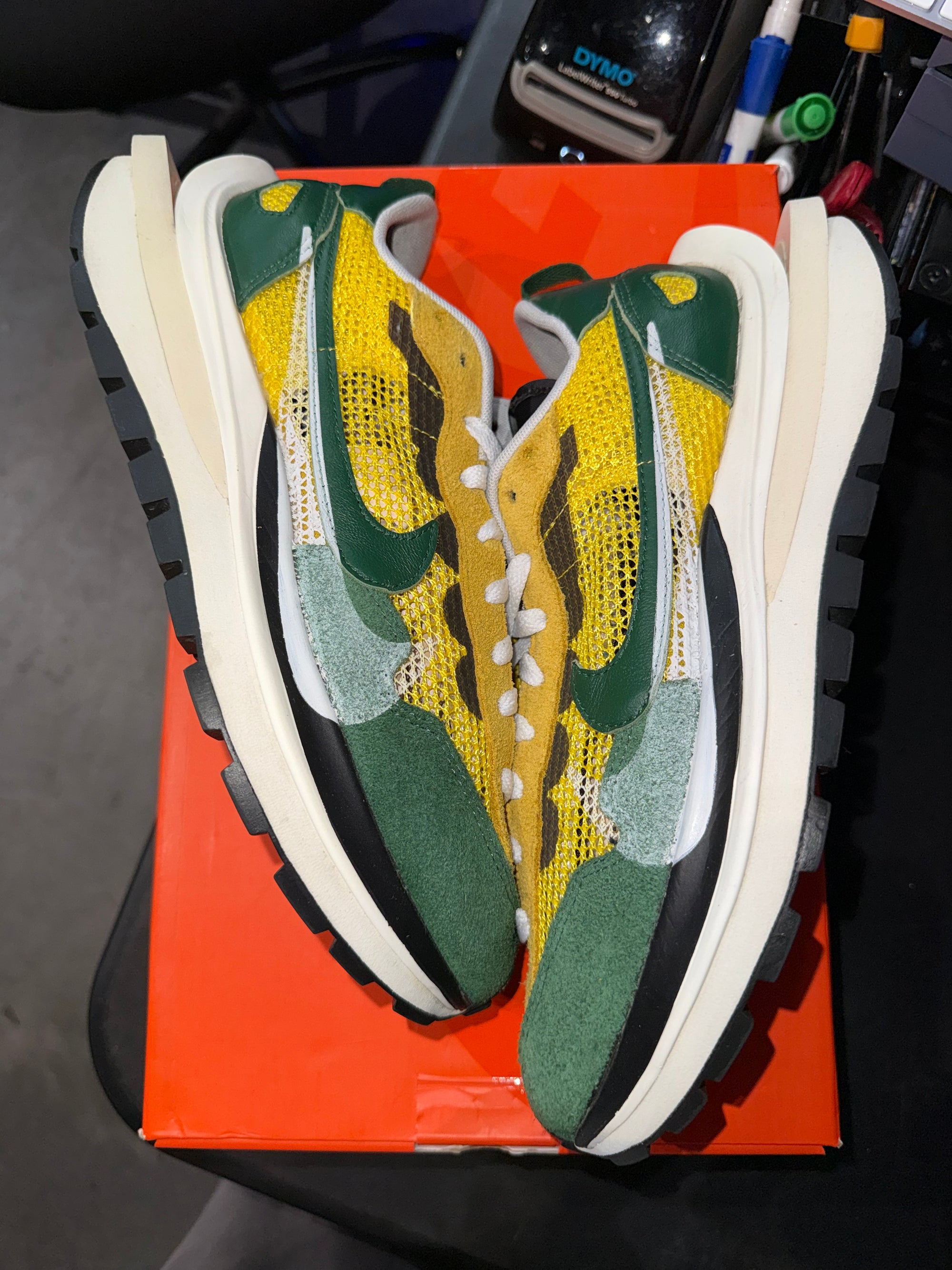 Nike Vaporwaffle sacai Tour Yellow Stadium Green