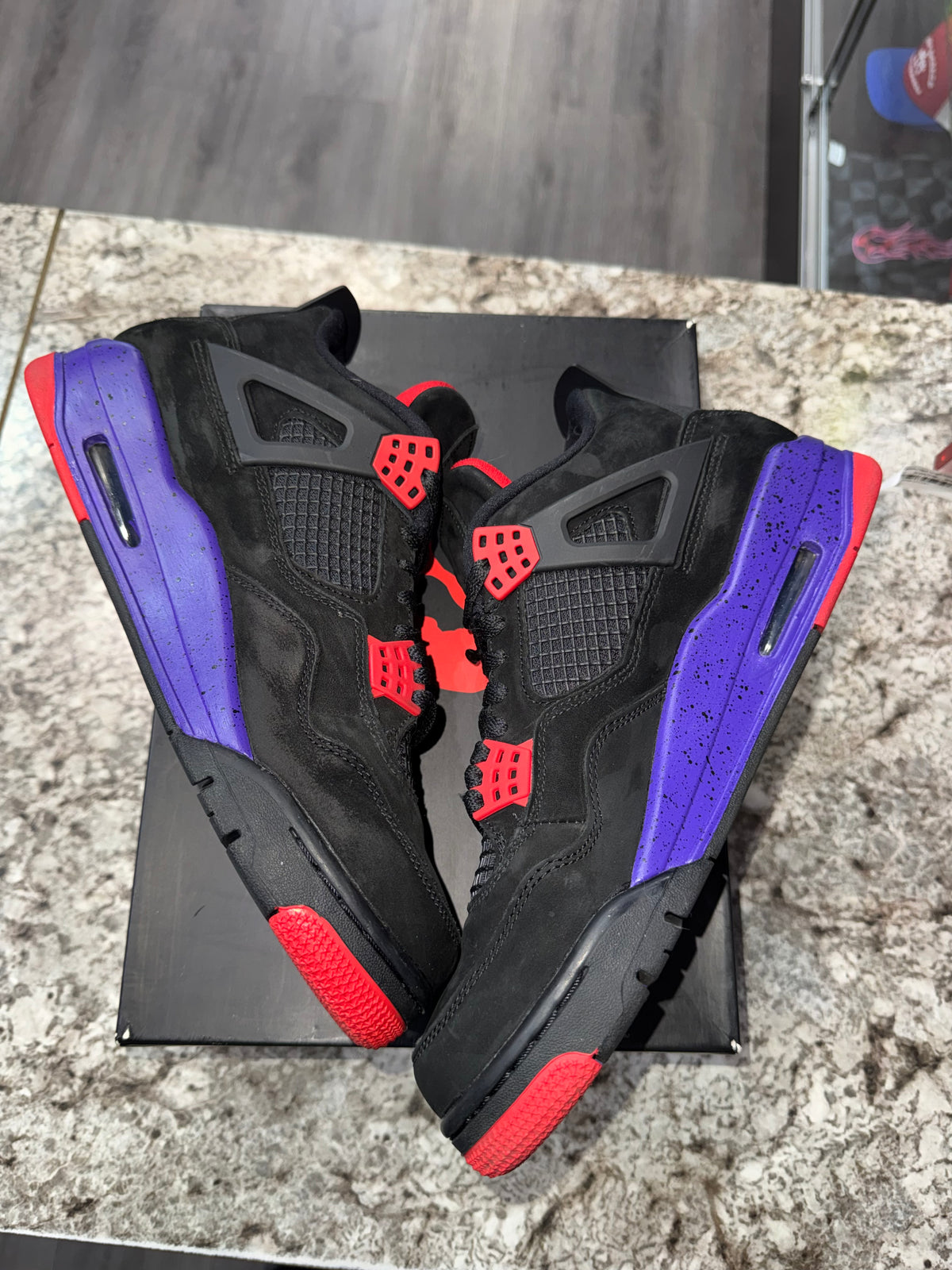Jordan 4 Retro Raptors (2018)