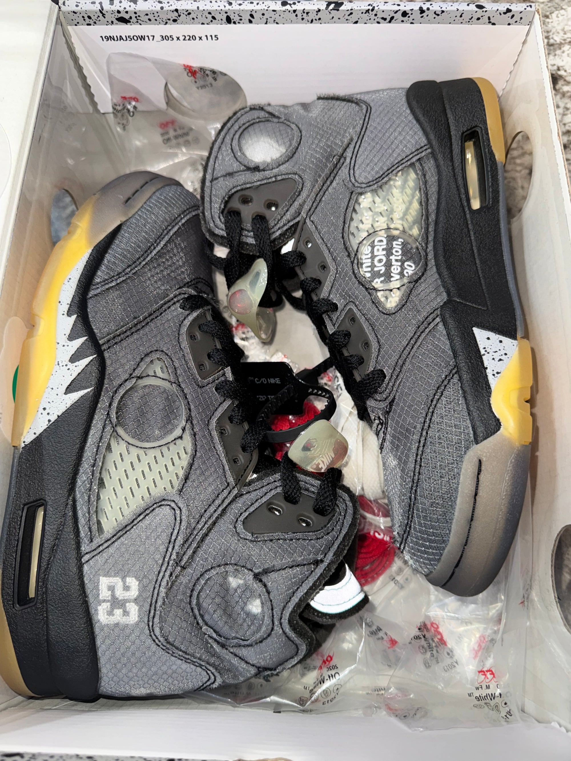 Jordan 5 Retro Off-White Muslin