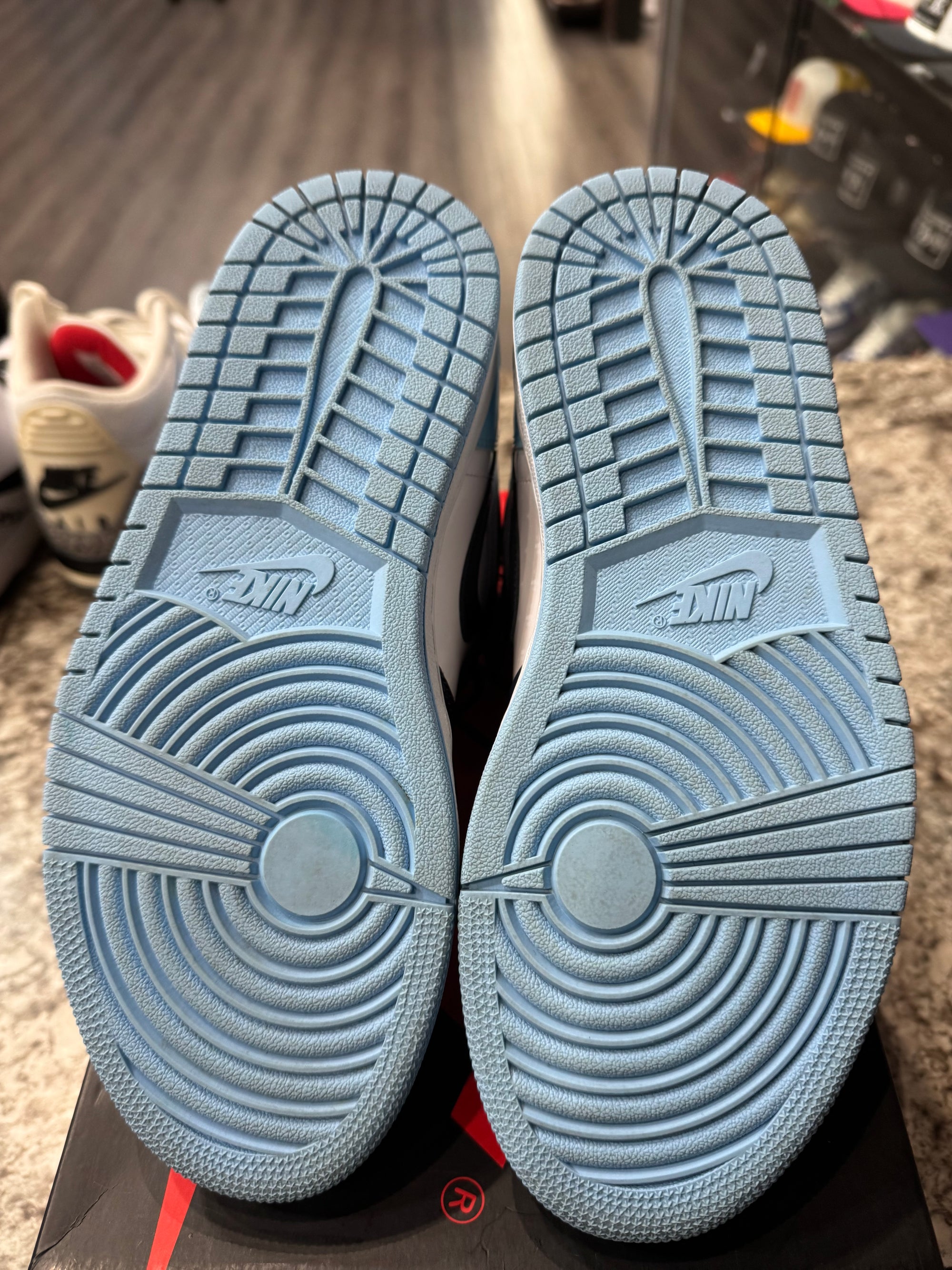 Jordan 1 Retro High UNC Patent (Women's)