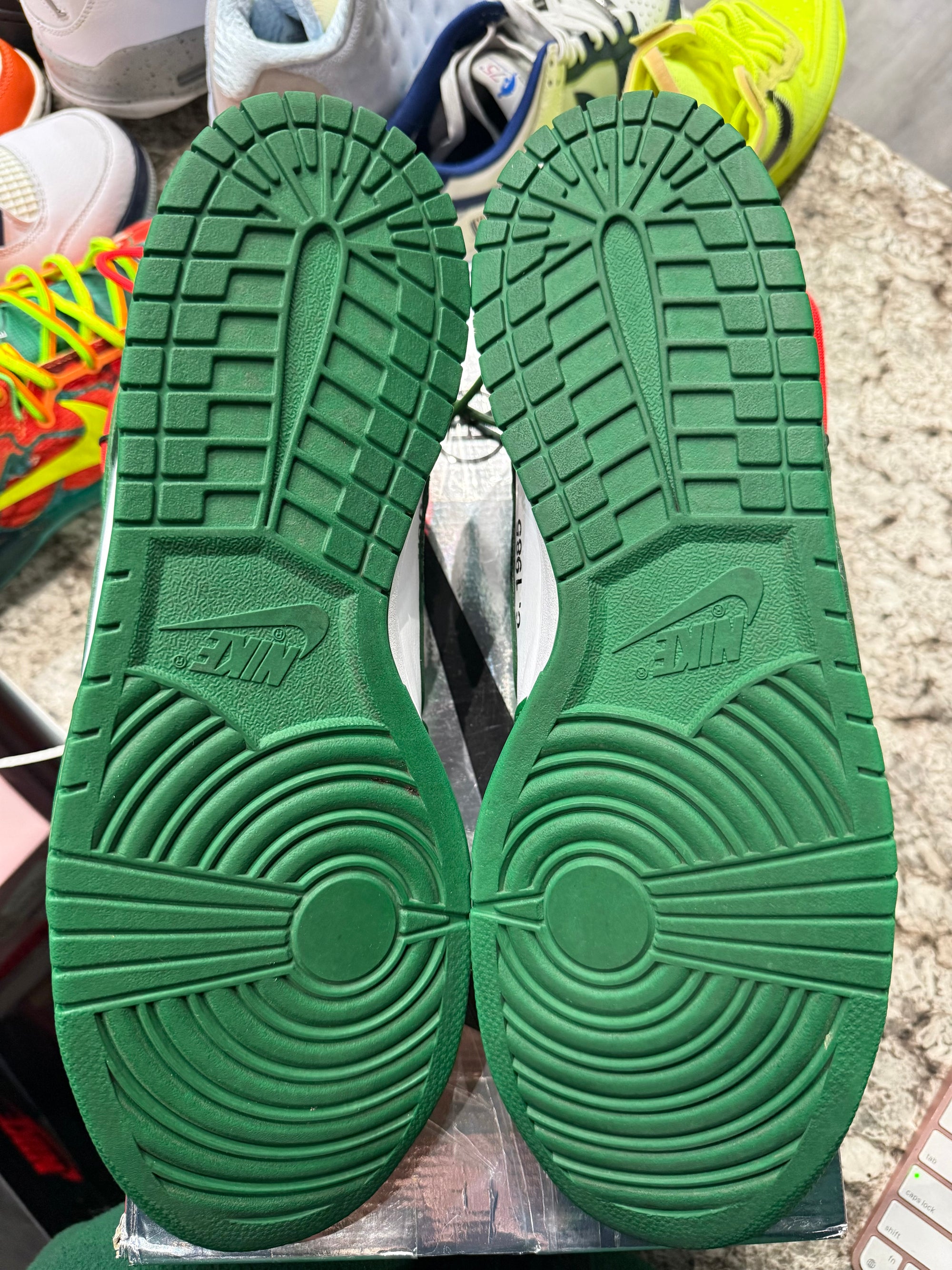 Nike Dunk Low Off-White Pine Green