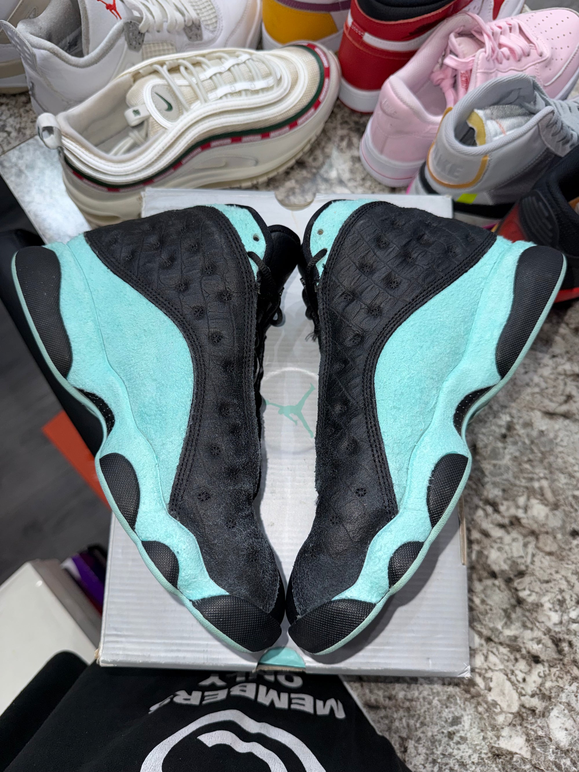 Jordan 13 Retro Black Island Green