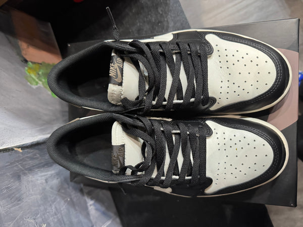 Jordan 1 Retro Low OG Mocha