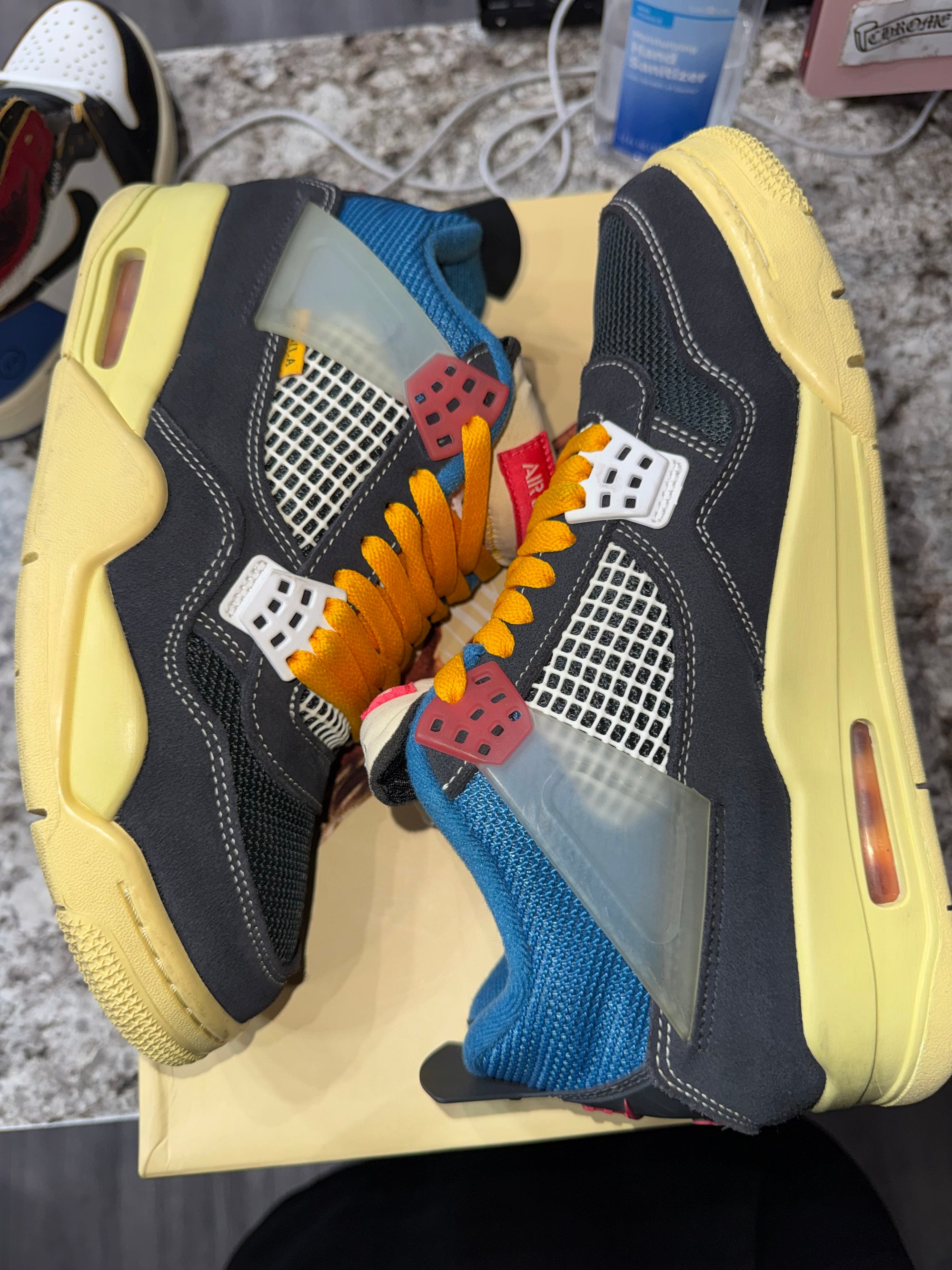 Jordan 4 Retro Union Off Noir