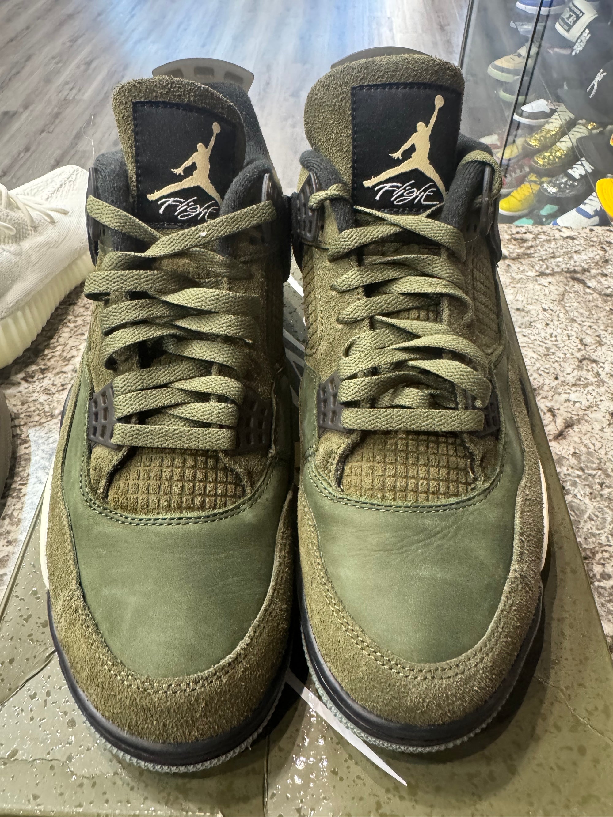 Jordan 4 Retro SE Craft Medium Olive