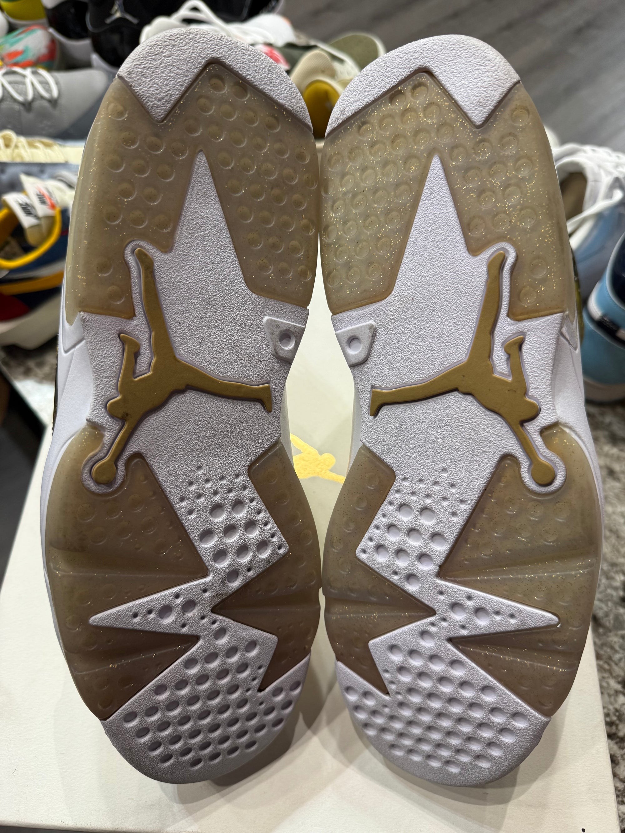 Jordan 6 Retro Pinnacle Metallic Gold