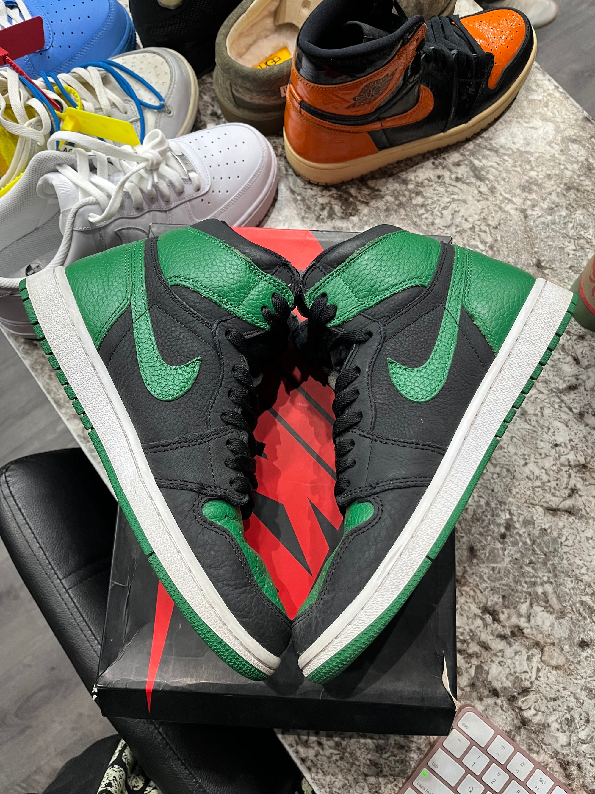 Jordan 1 Retro High Pine Green Black